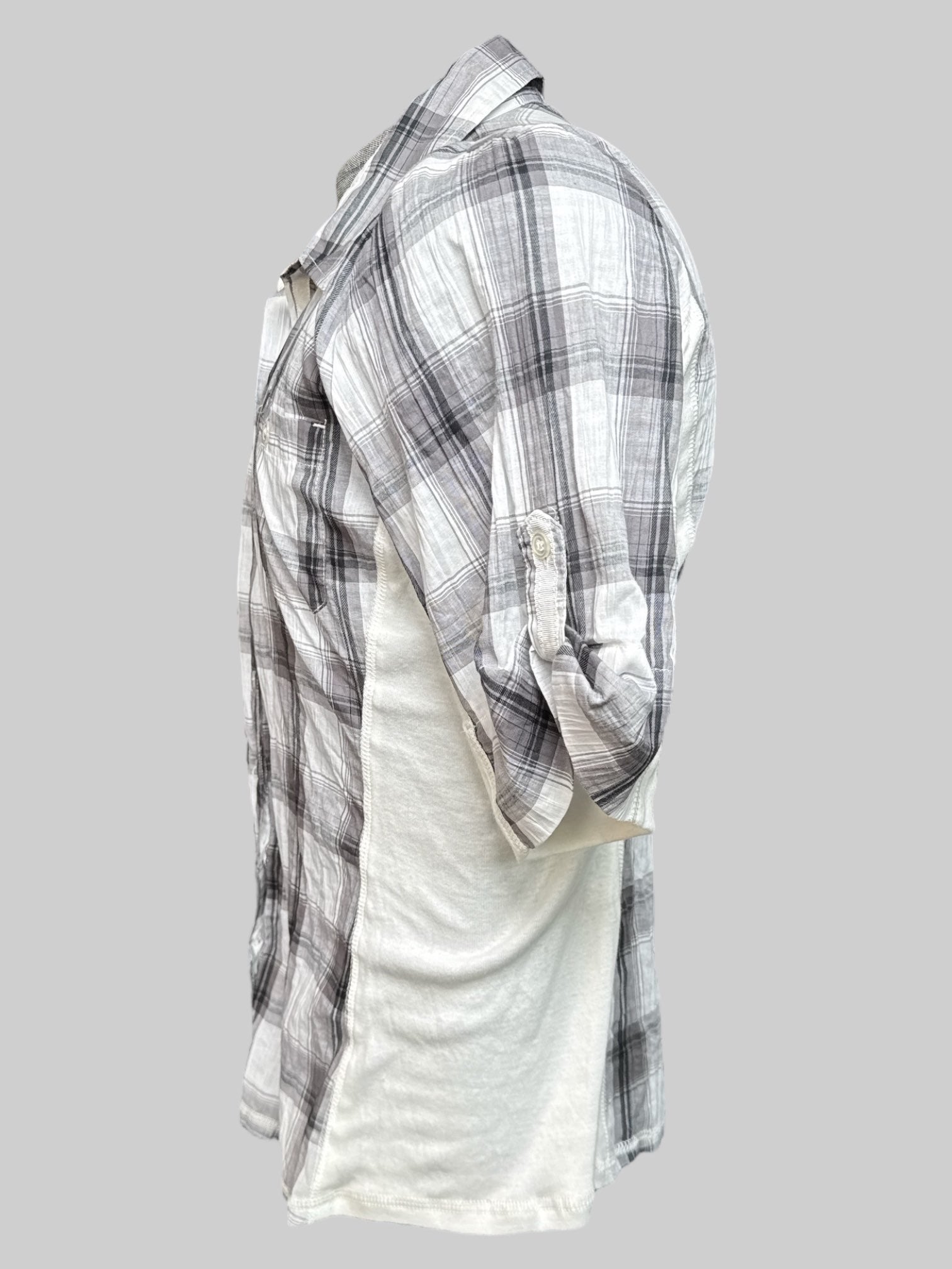 0X NWT White, black, and gray plaid plaid button up with white panels