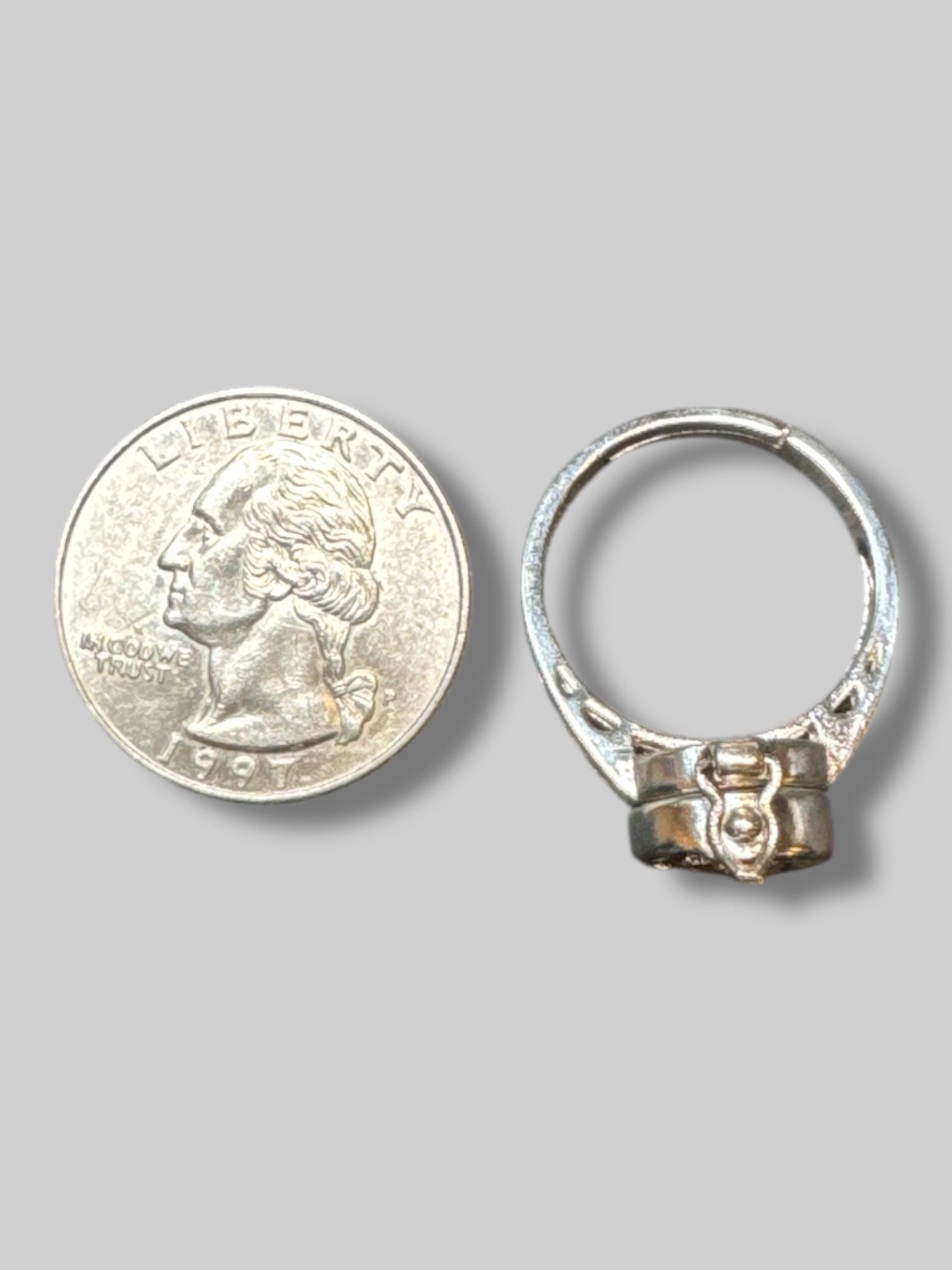 Adjustable silver tone poison ring