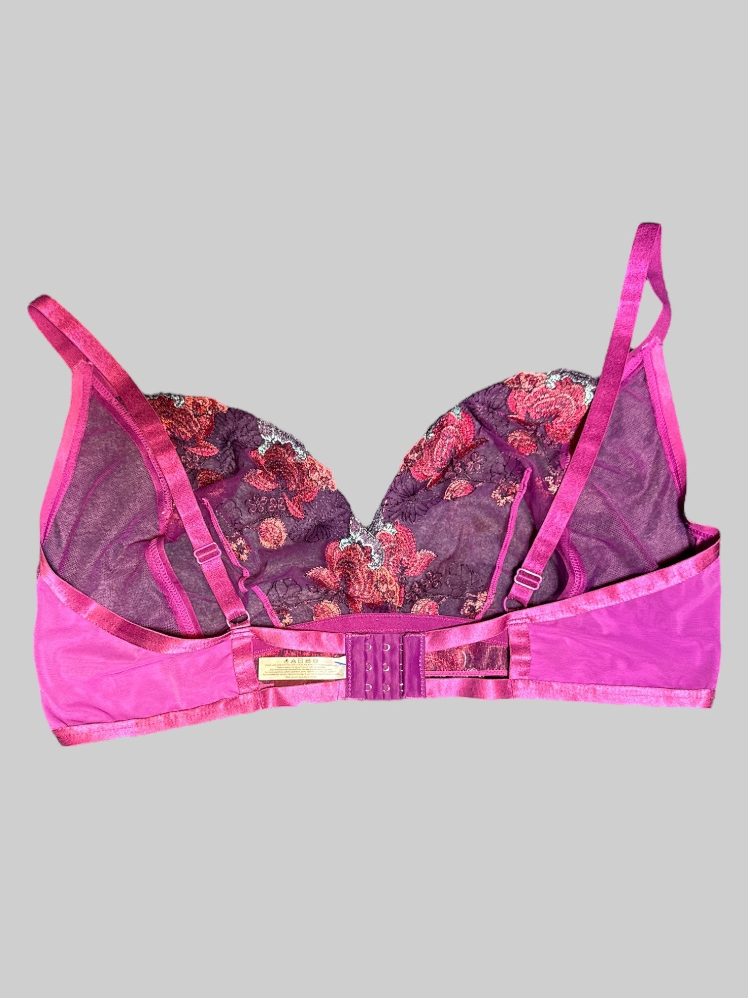 4X Magenta bralette with lots of beautiful embroidery