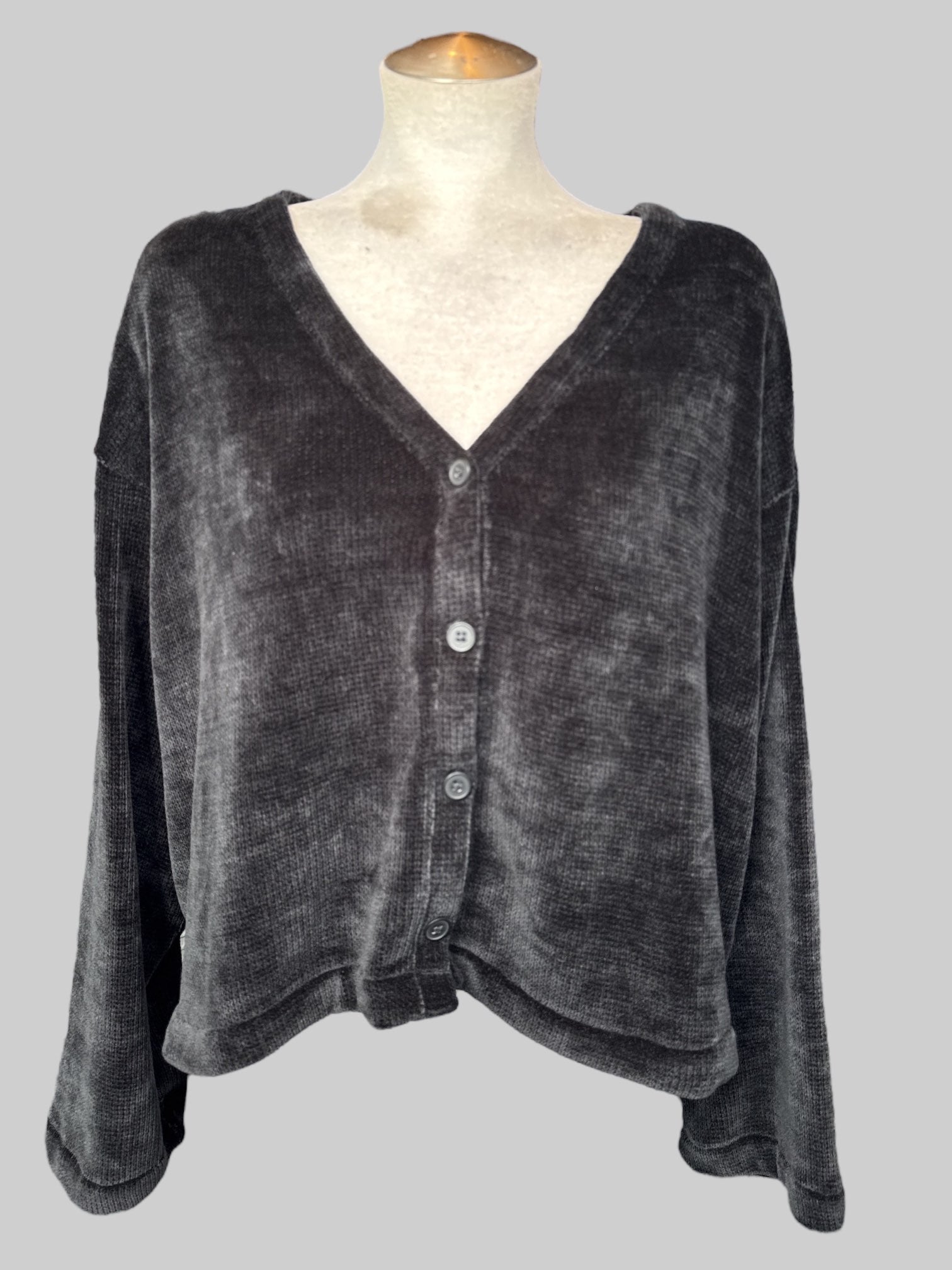 3X black velour soft button up cardigan