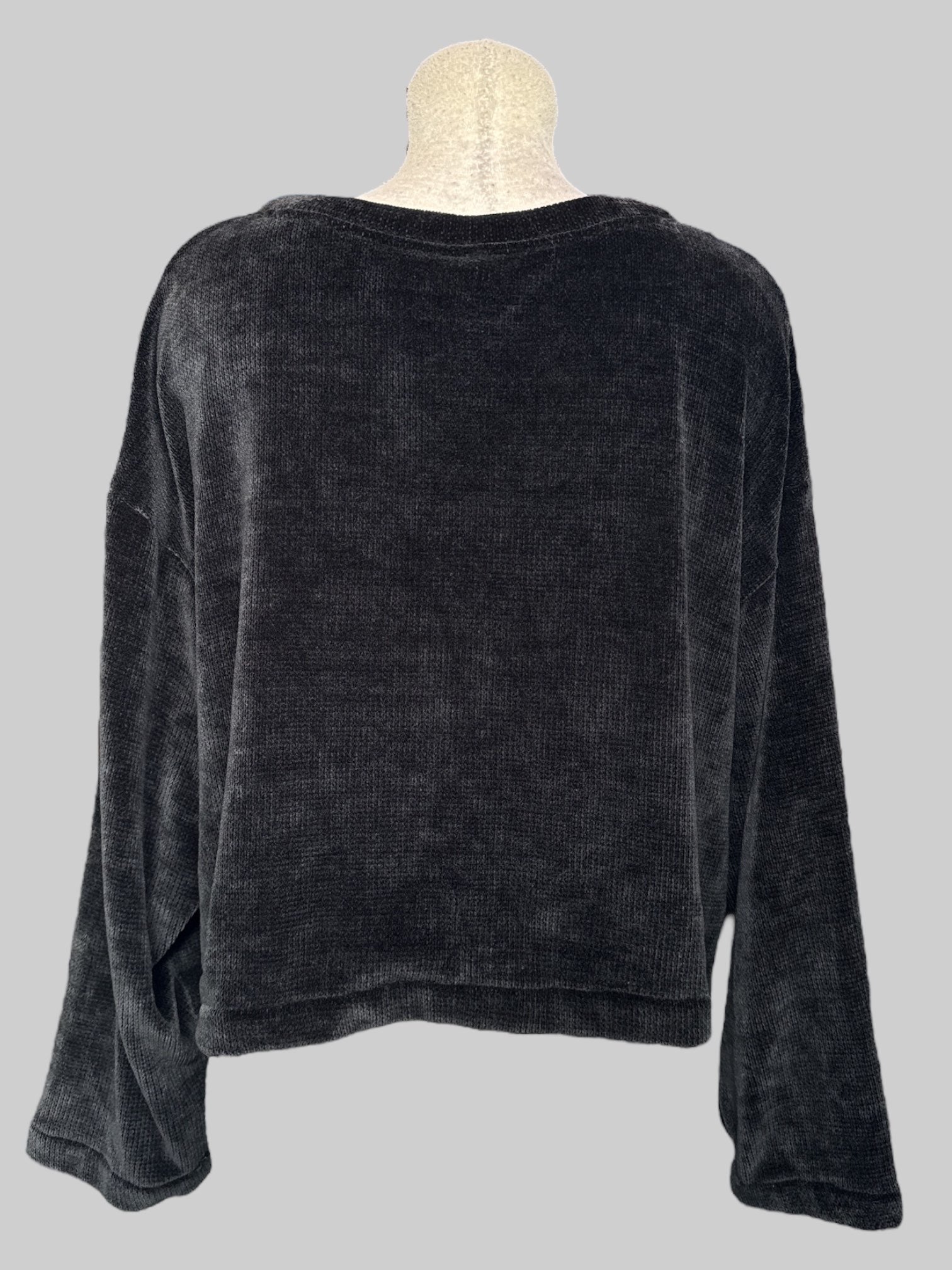 3X black velour soft button up cardigan