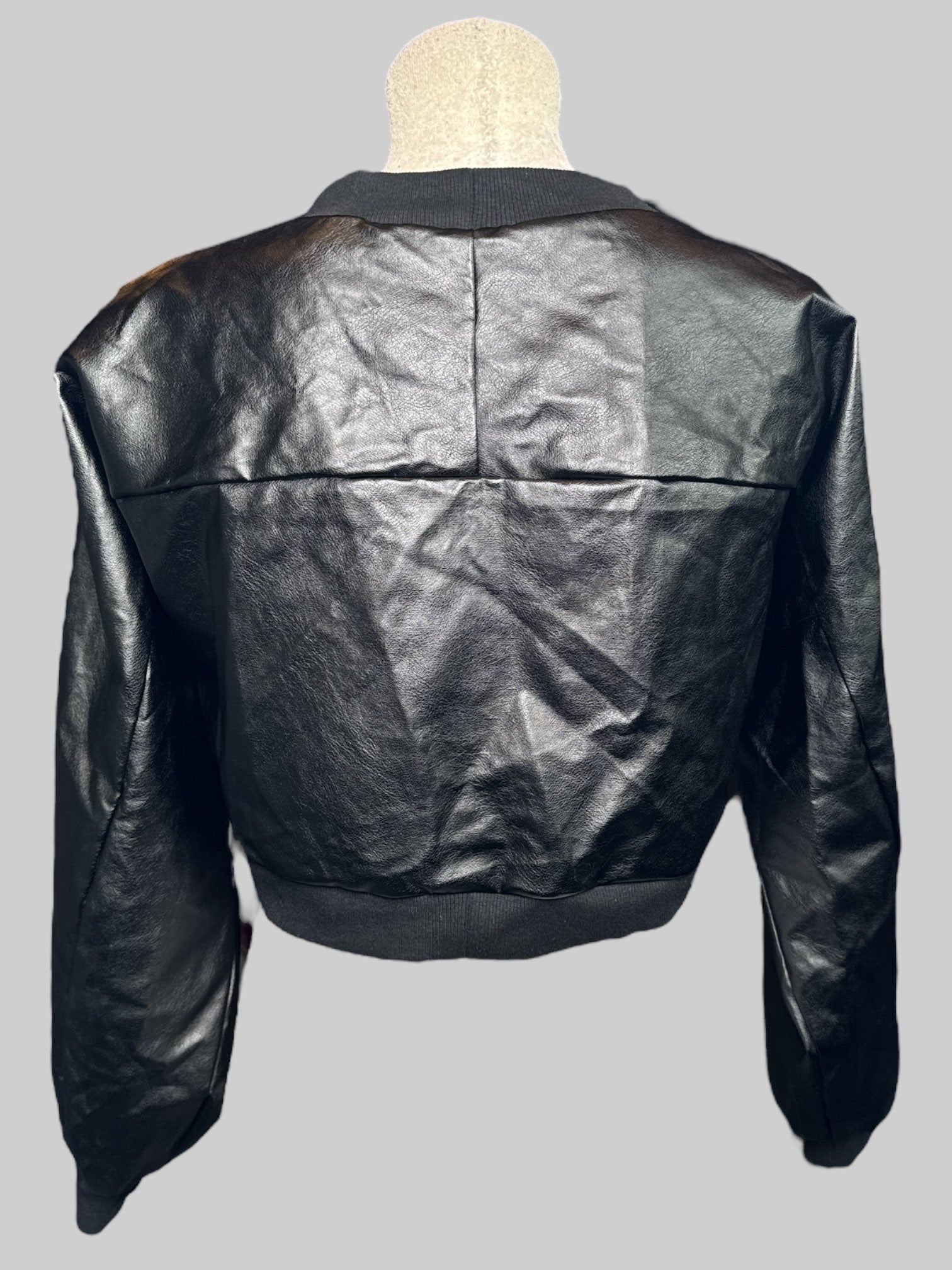 2X black pleather cropped jacket