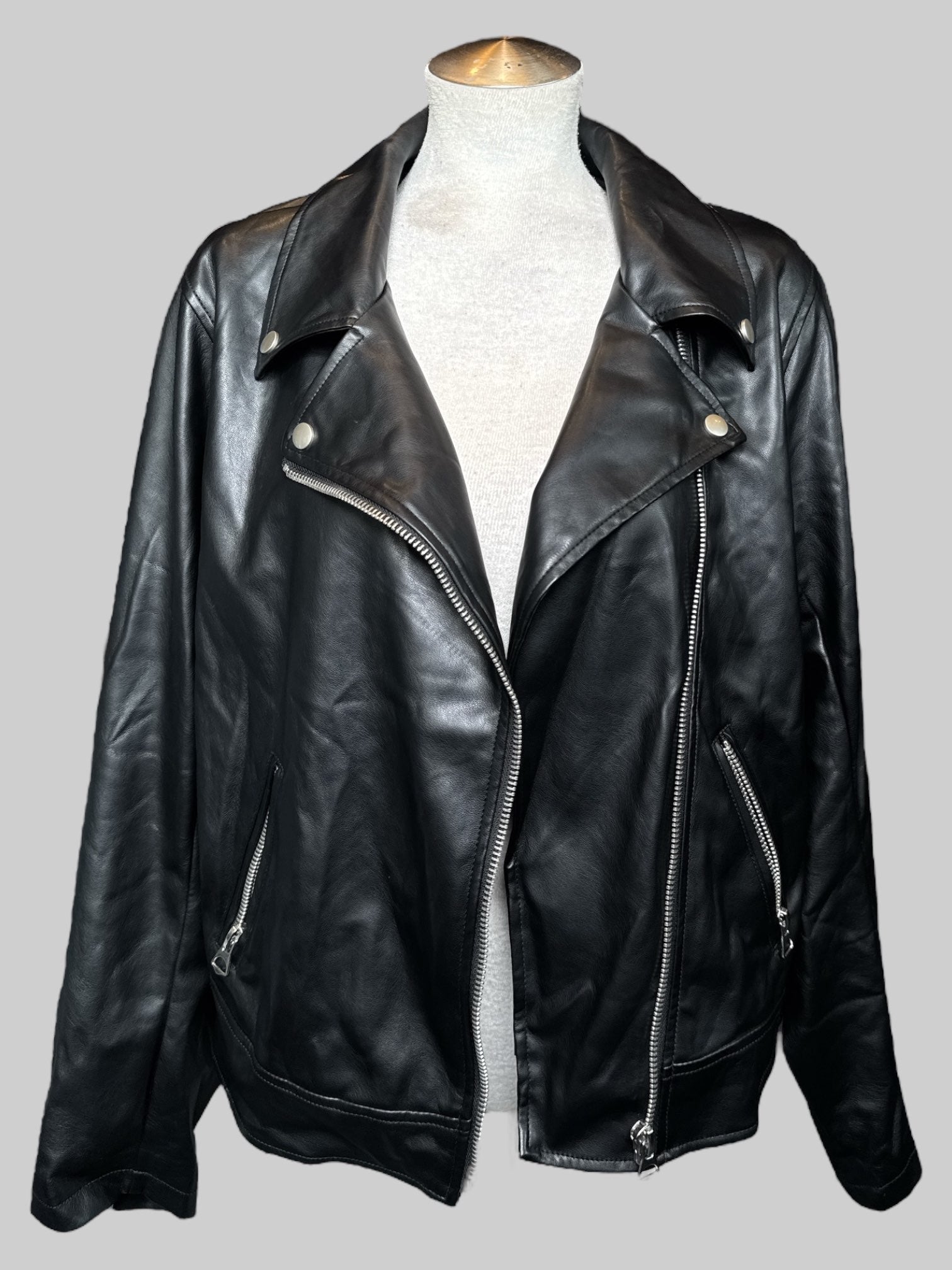1X Torrid black pleather zip up jacket