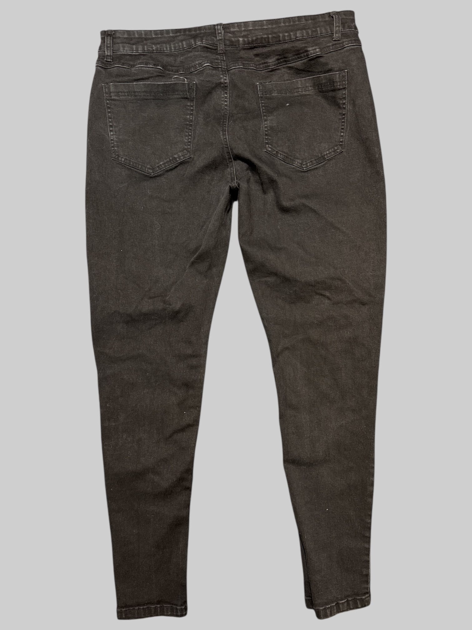0X black Killstar jeans with buckles