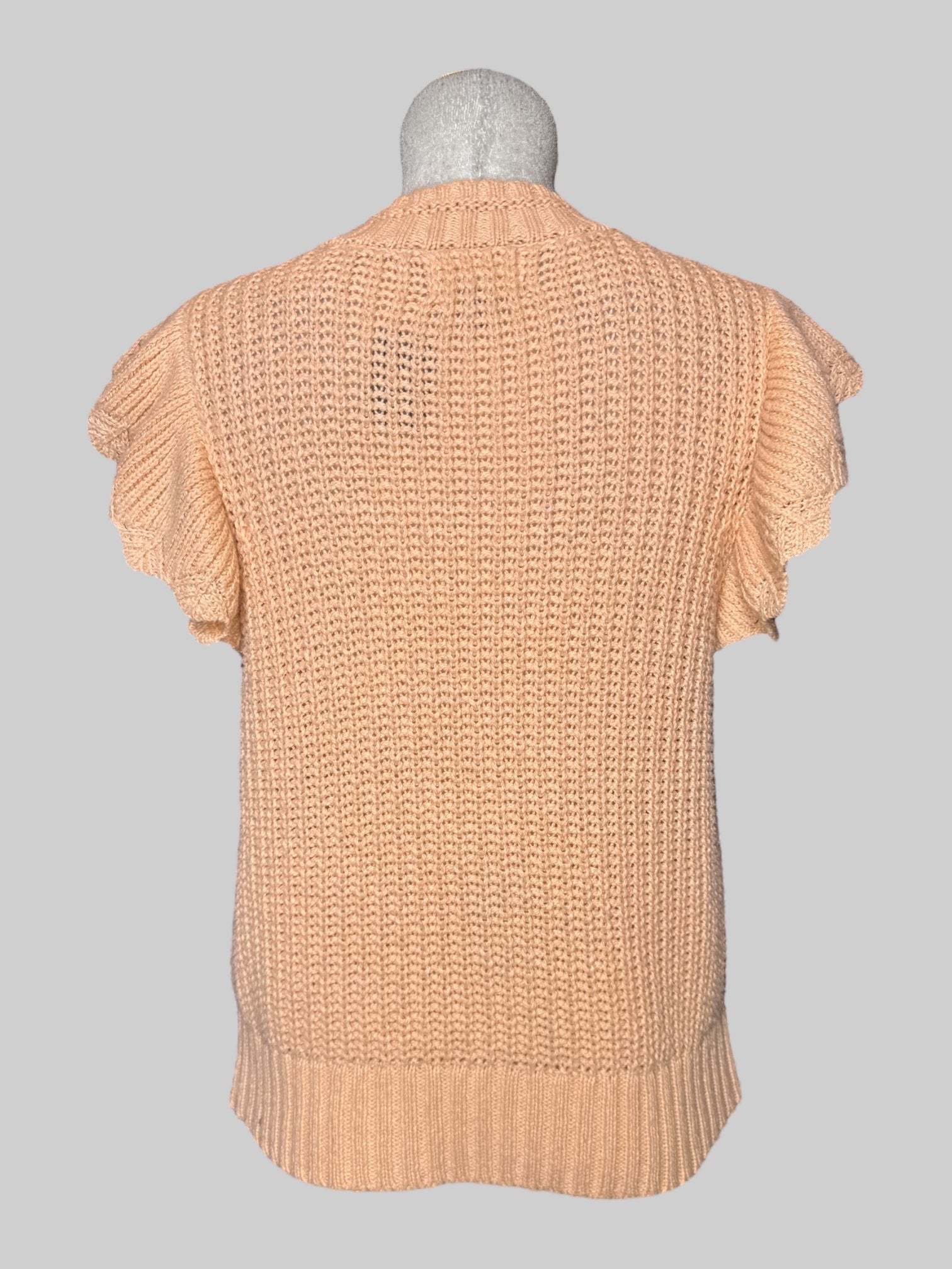 XL light orange knit, short sleeve sweater with flowy sleeves
