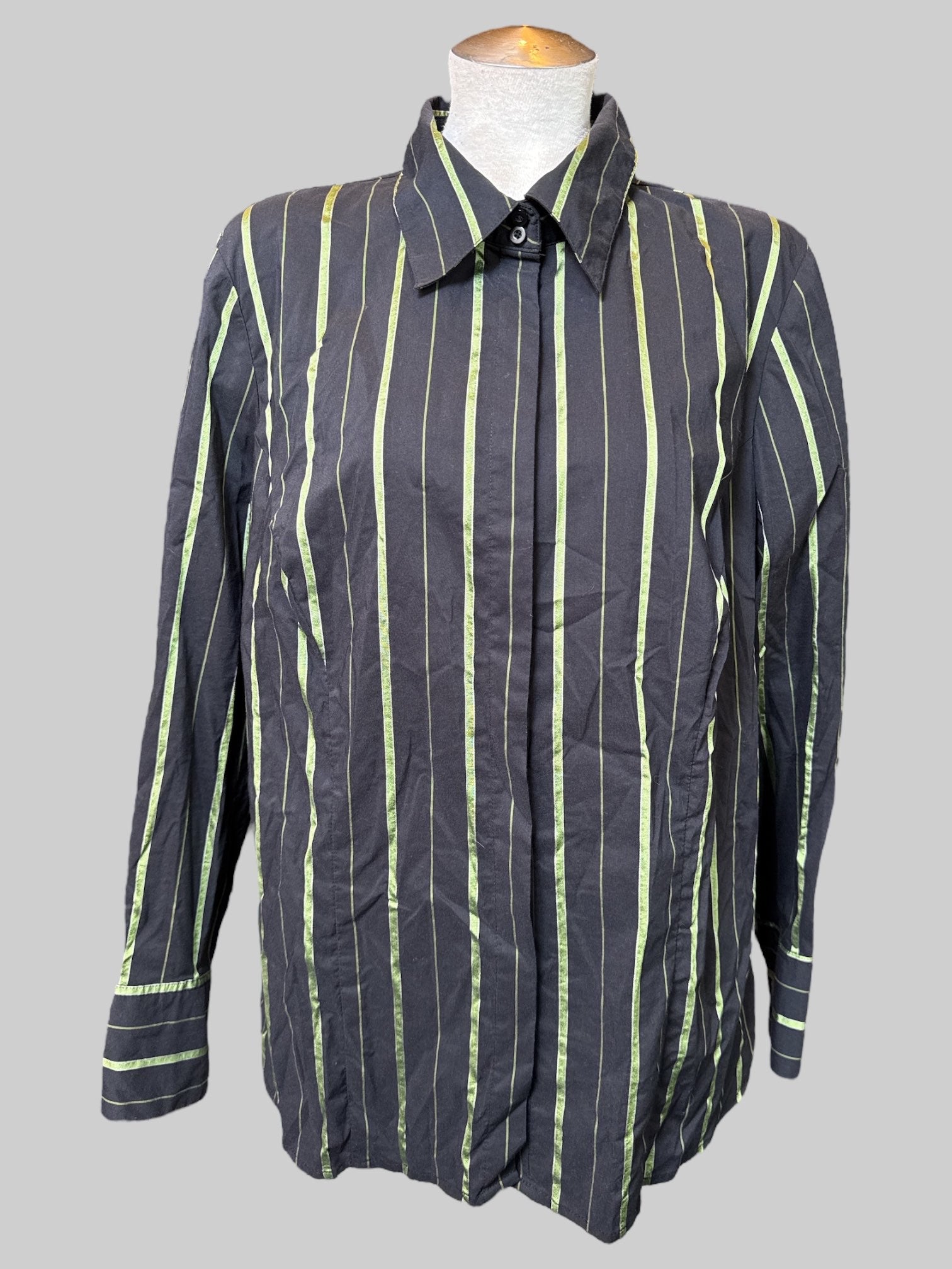 1X black and green striped long sleeve button-down top with button
