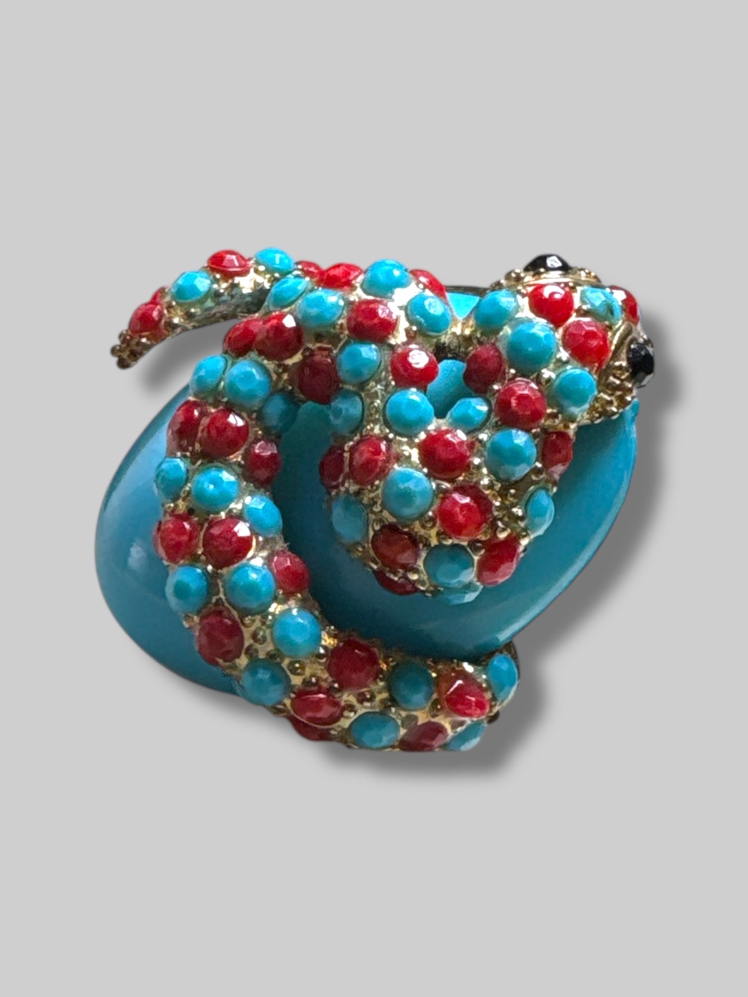 Size 7 blue statement ring with blue and red rhinestone snake