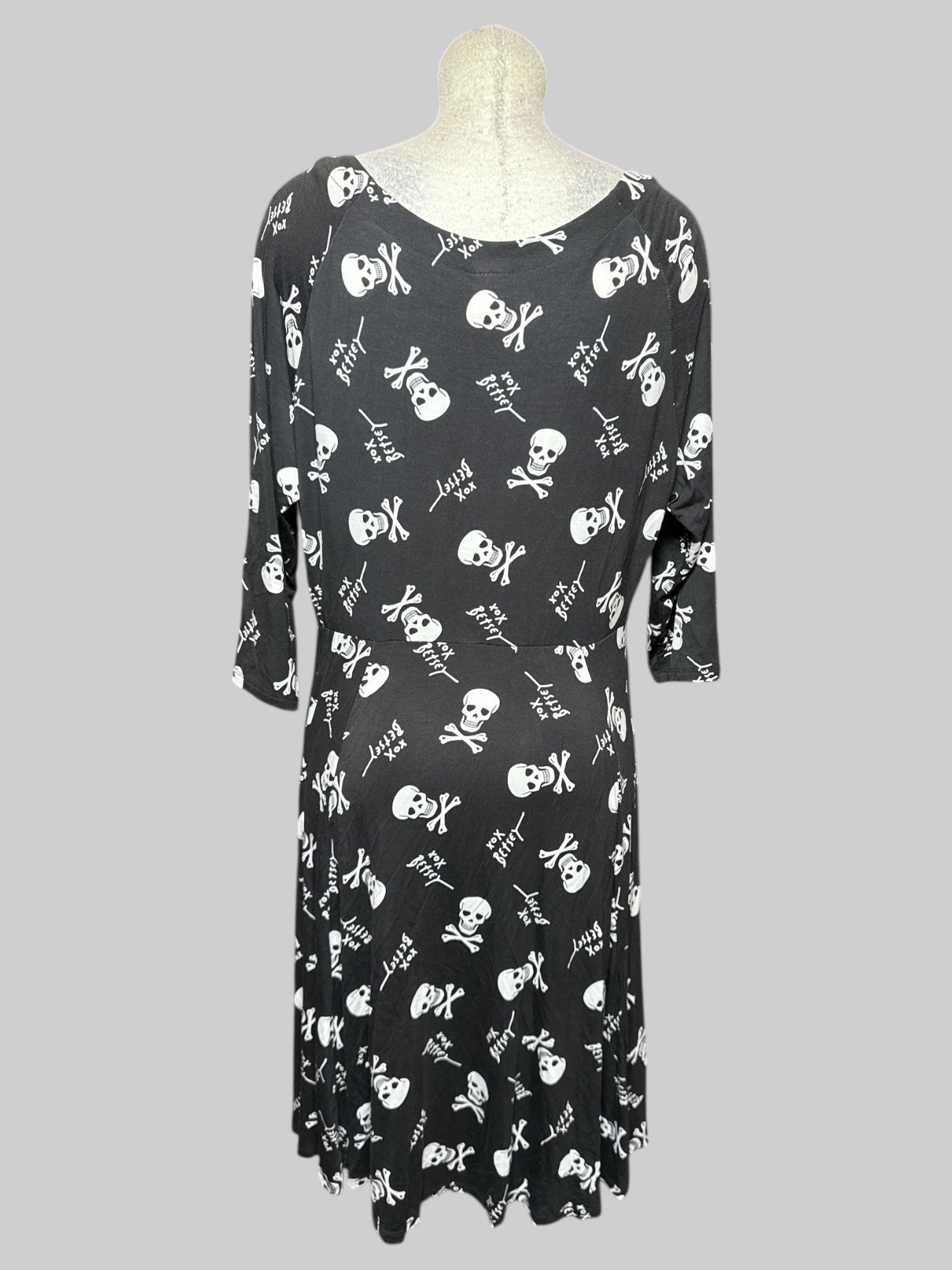 2X Torrid and Betsy Johnson soft and flowy black and white skull dress
