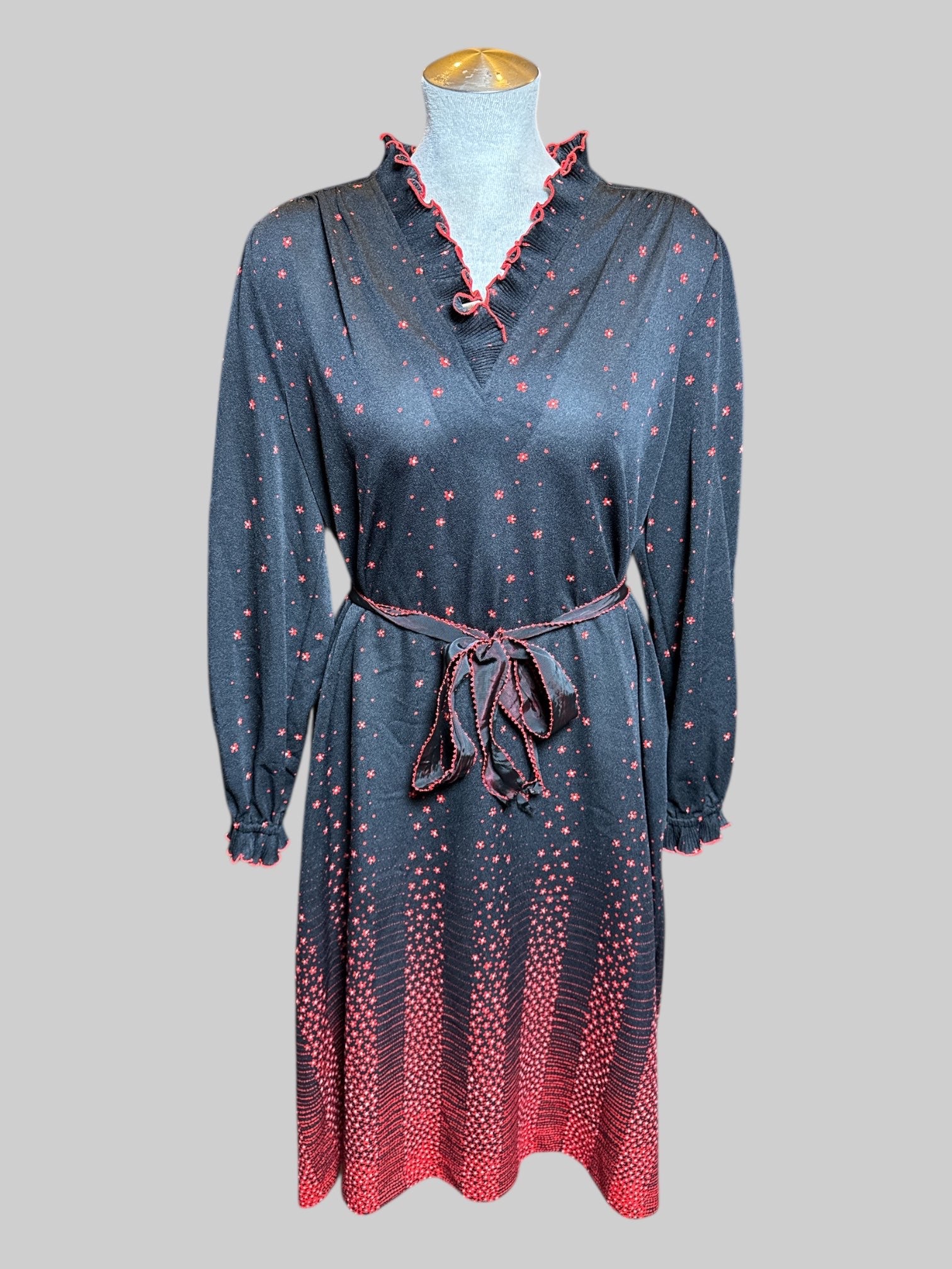 XL vintage black and red, long sleeve floral dress with balloon, ruffle sleeves, ruffle neckline, and separate tie belt