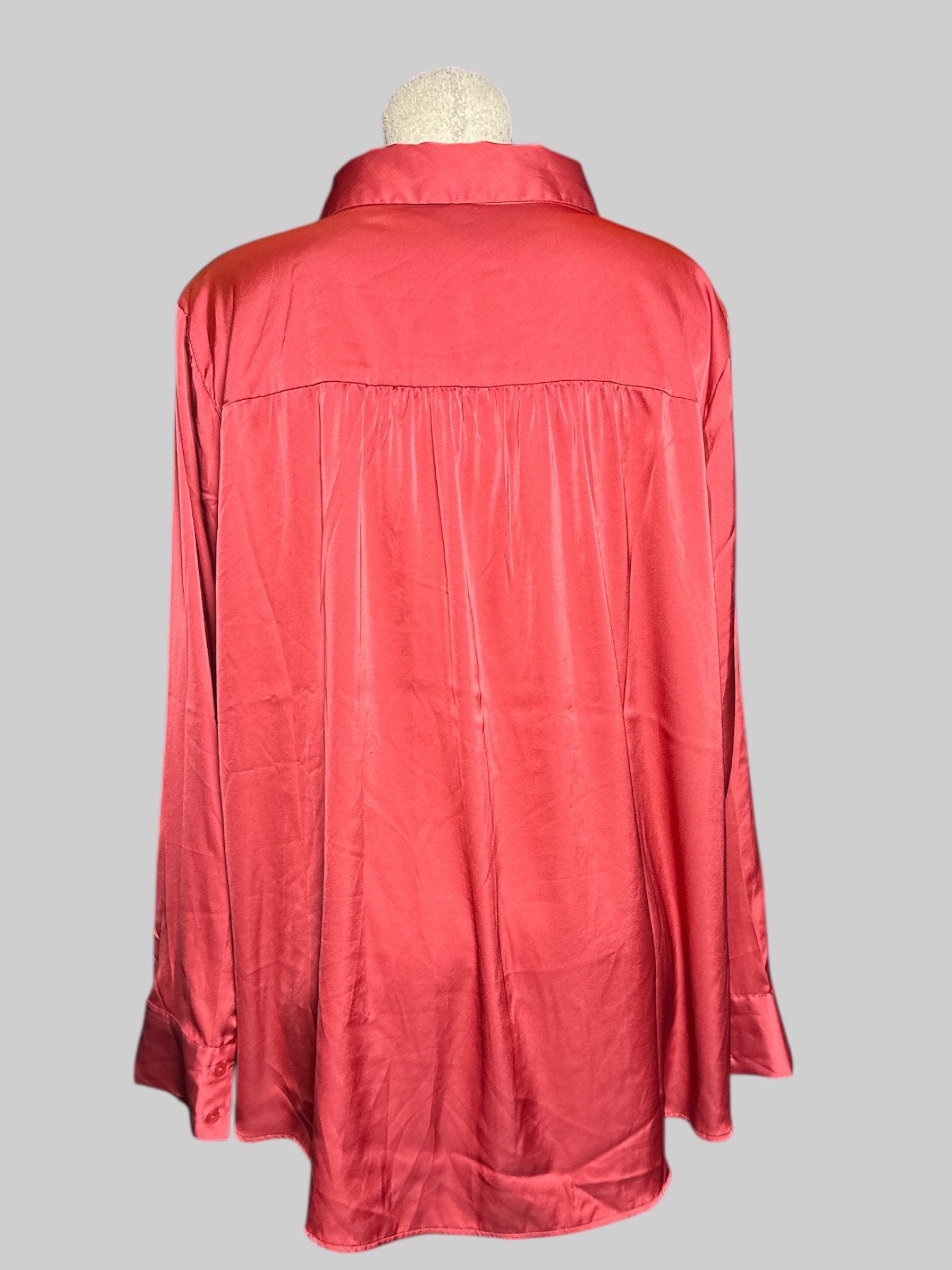 6X peachy pink satin texture button up