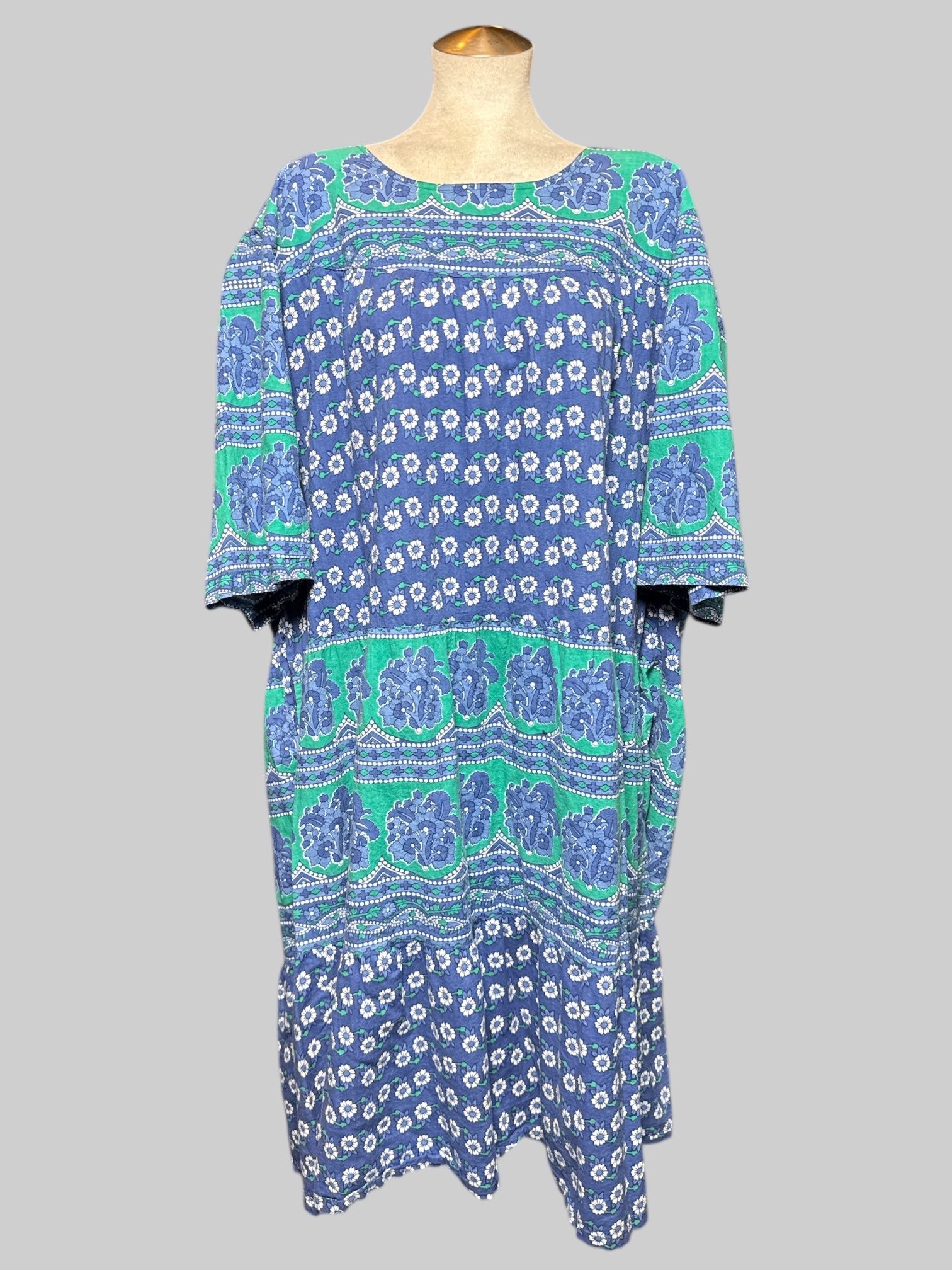 4X Vermont Country Store green, blue, and white multi pattern tiered dress