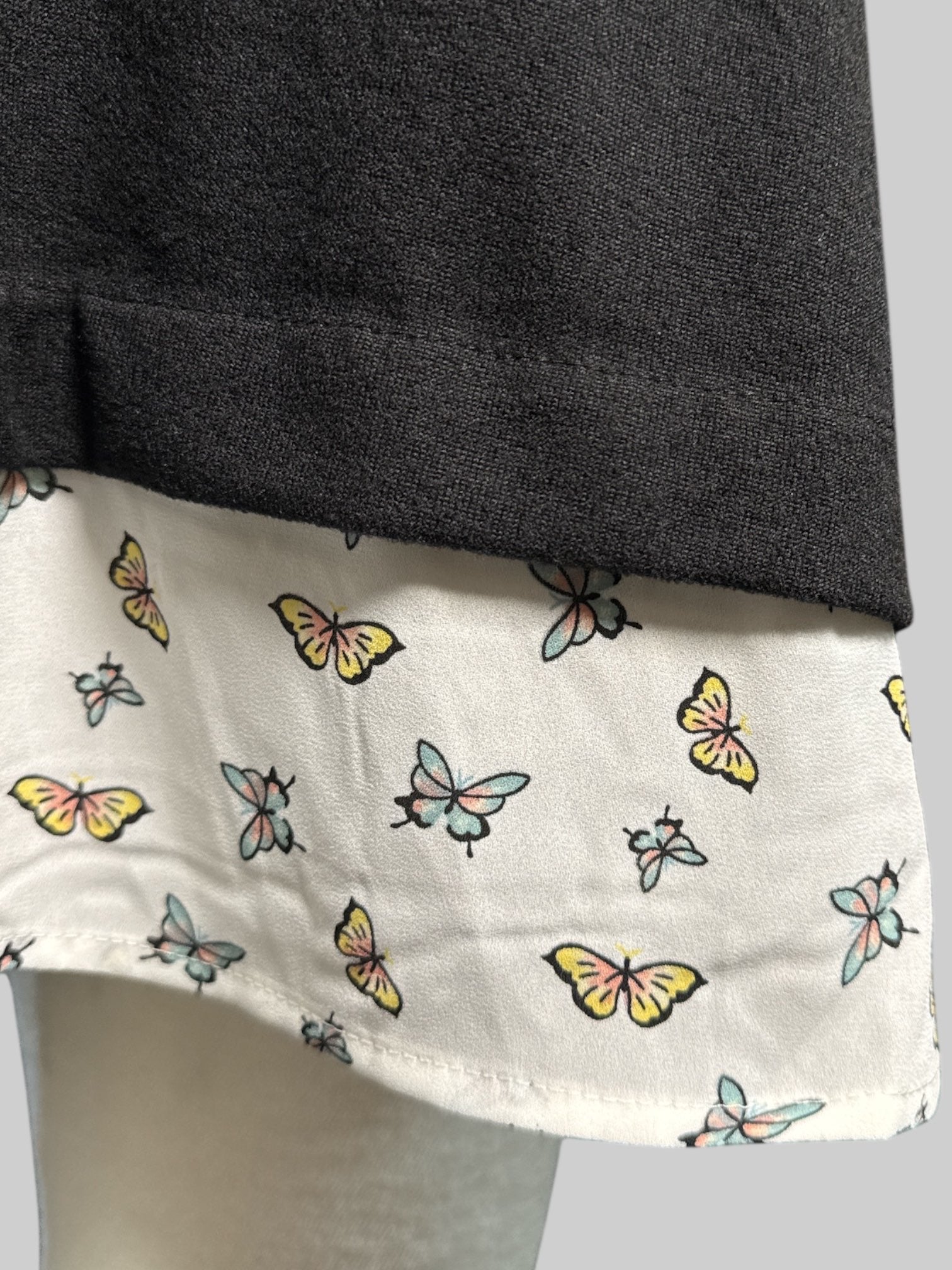 4X  NWT black long sleeve blouse with white collar, cuffs, and trim with butterflies