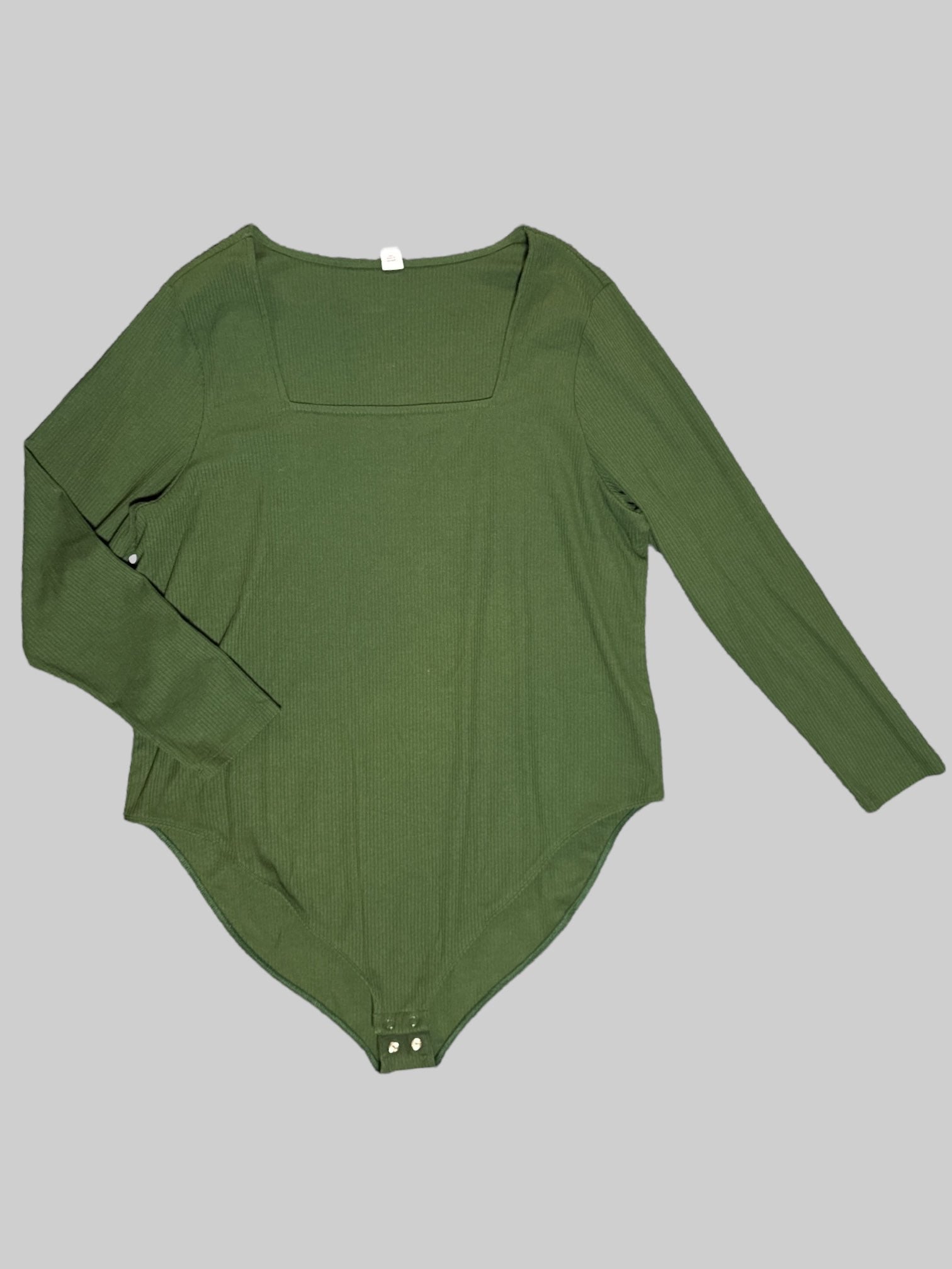 4X forest green, long sleeve bodysuit with square neck
