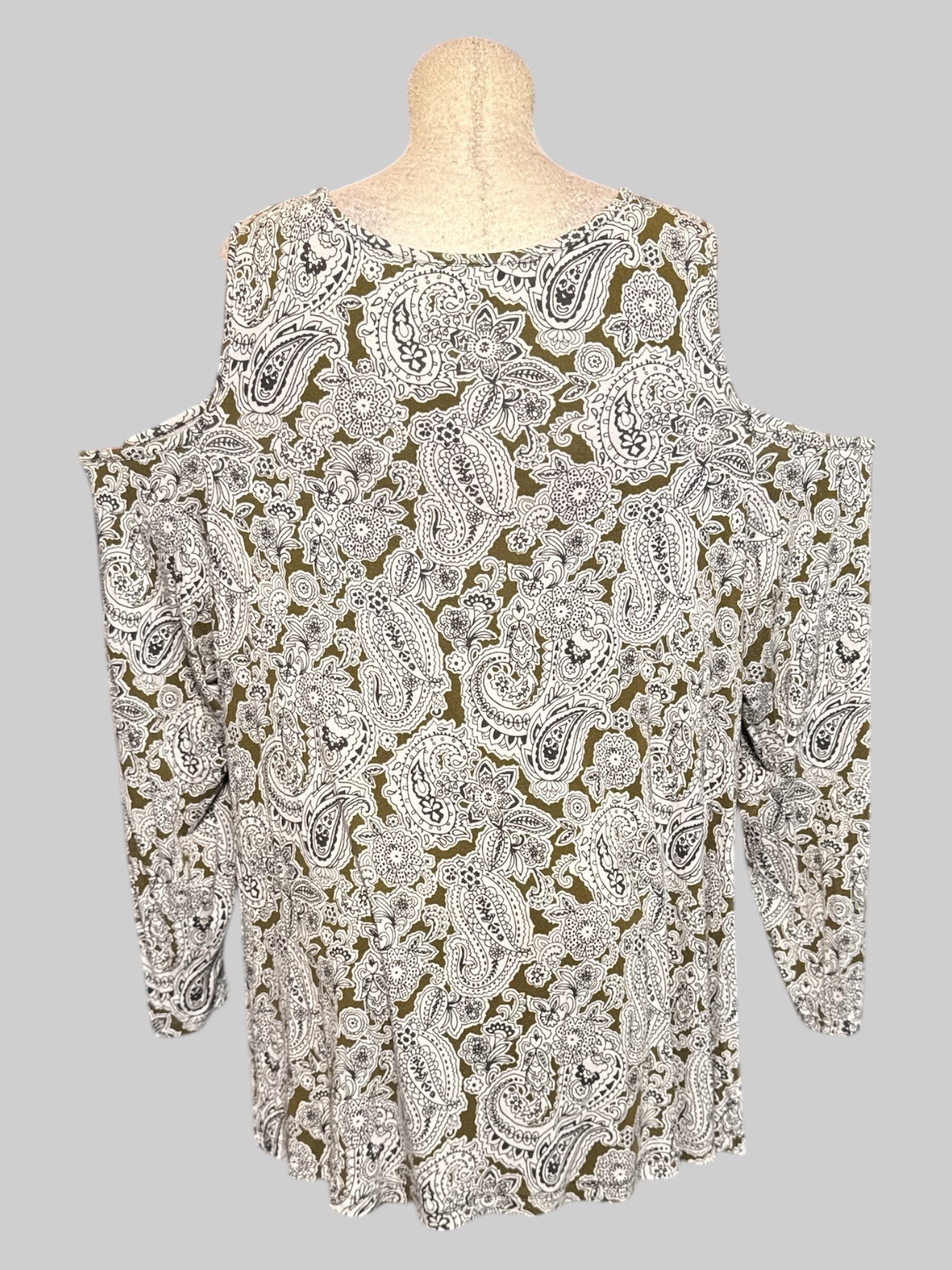 4X greenish brown cold shoulder long sleeve top with white and blue paisley pattern