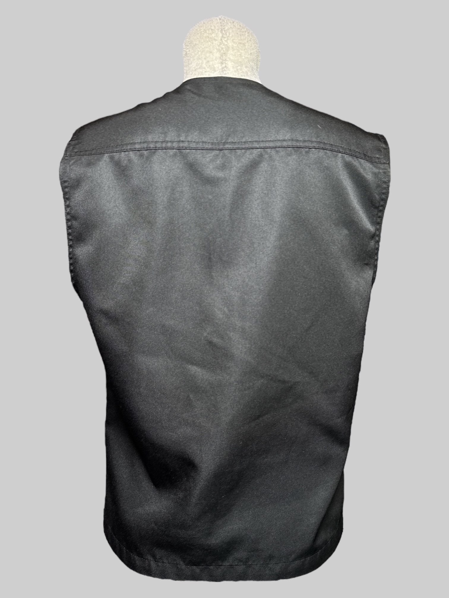 L black snap button vest