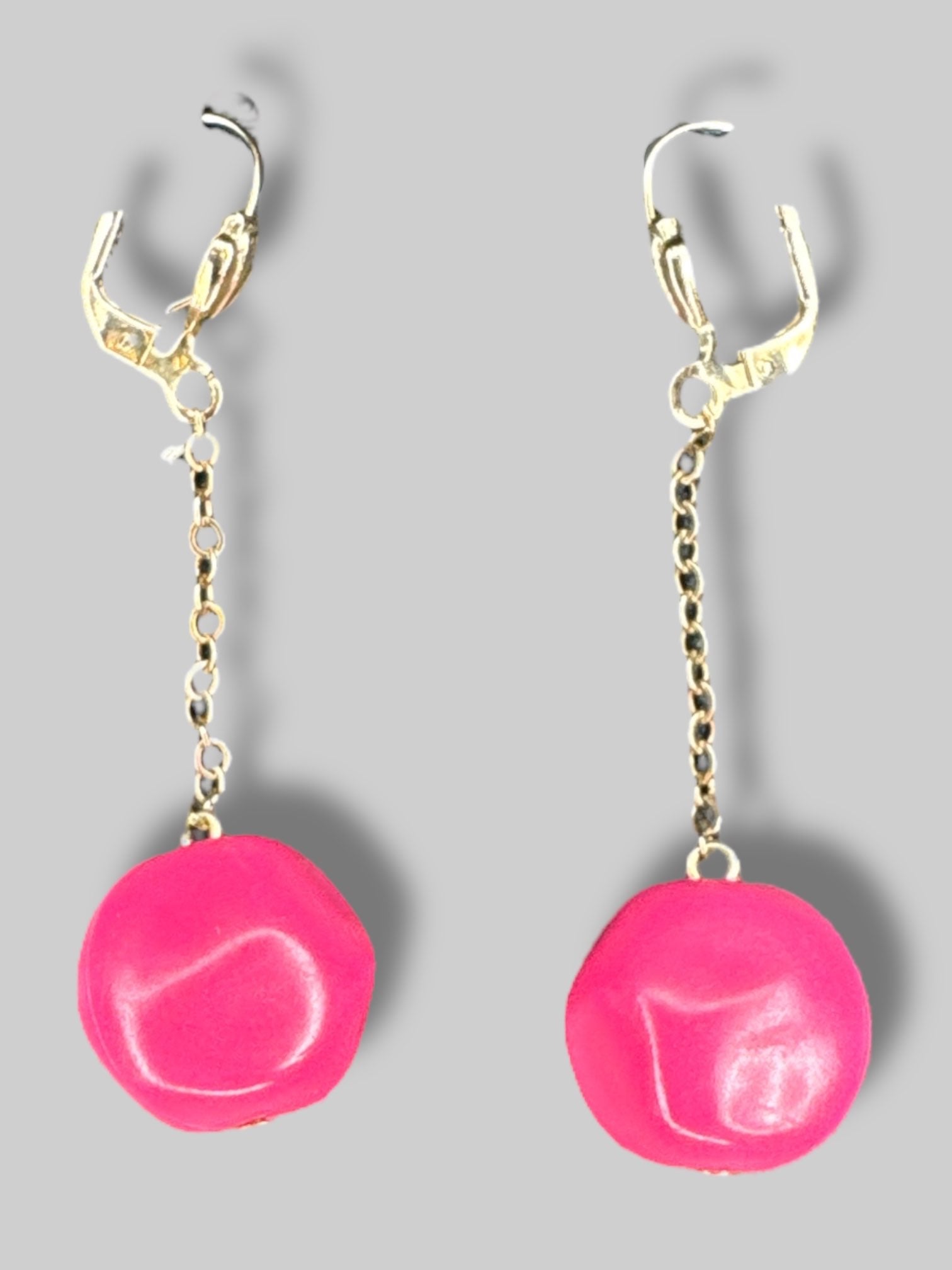Vintage dangle pink bead earrings