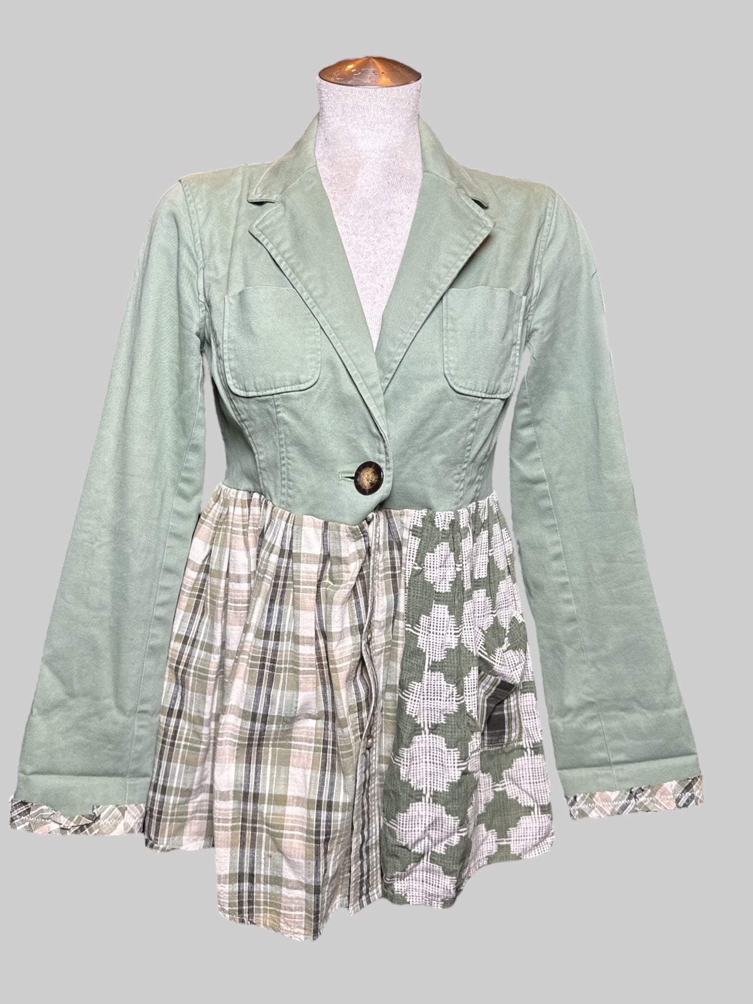 S light green jacket with split plaid and geometric pattern and patchwork