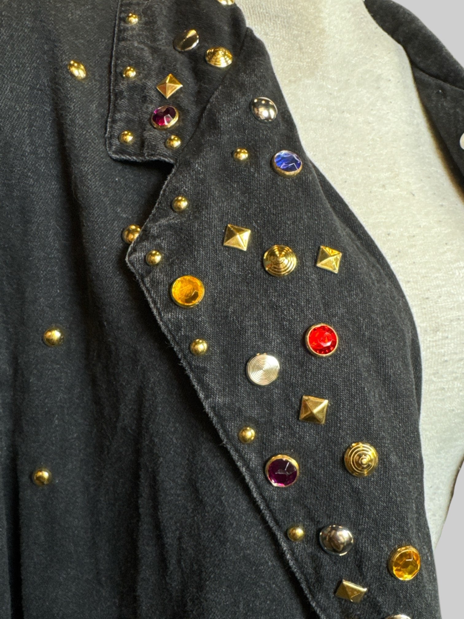 XL vintage black blazer with lots of rhinestones