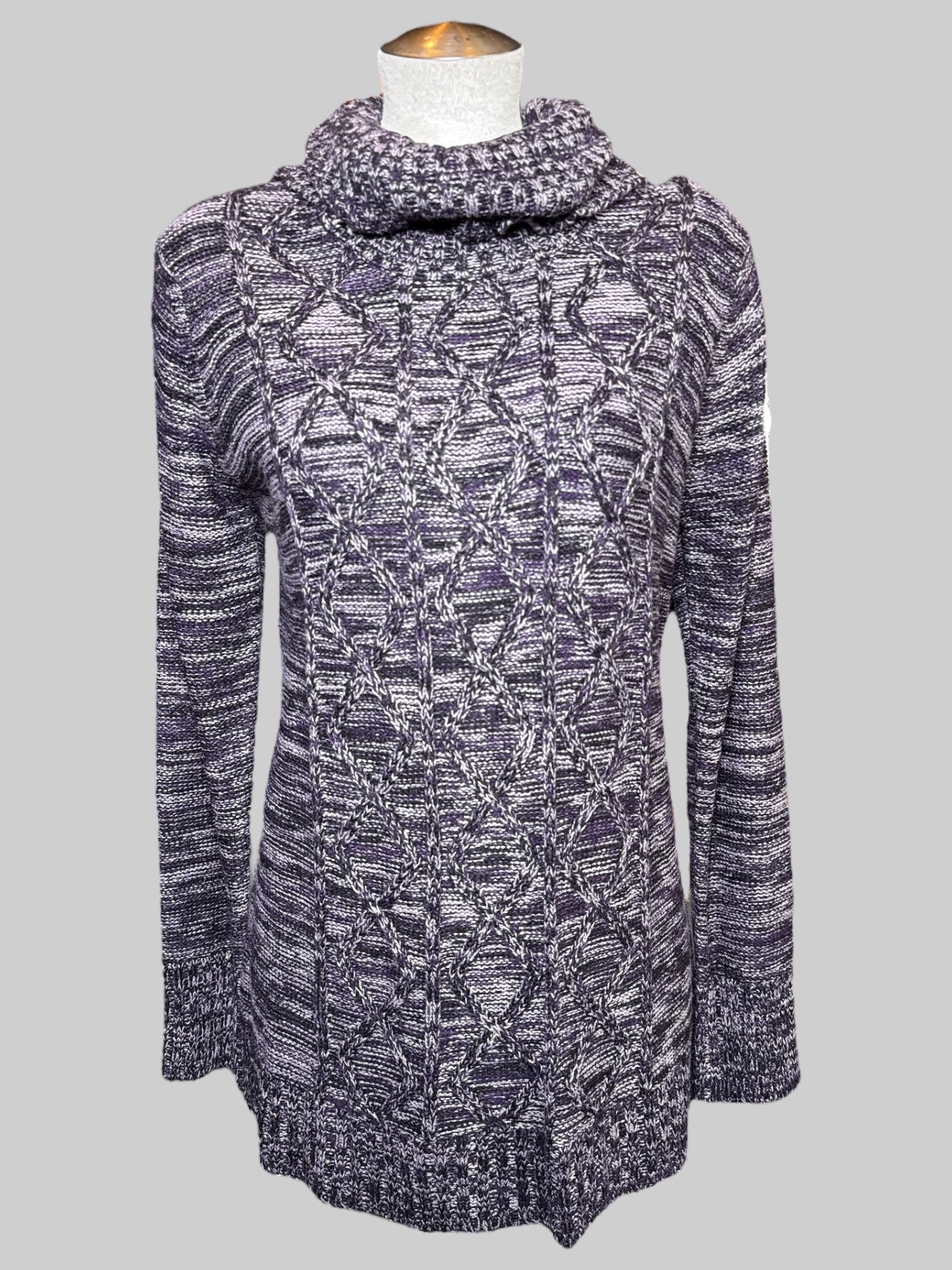 XL NWT purple and black knit turtleneck with argyle pattern