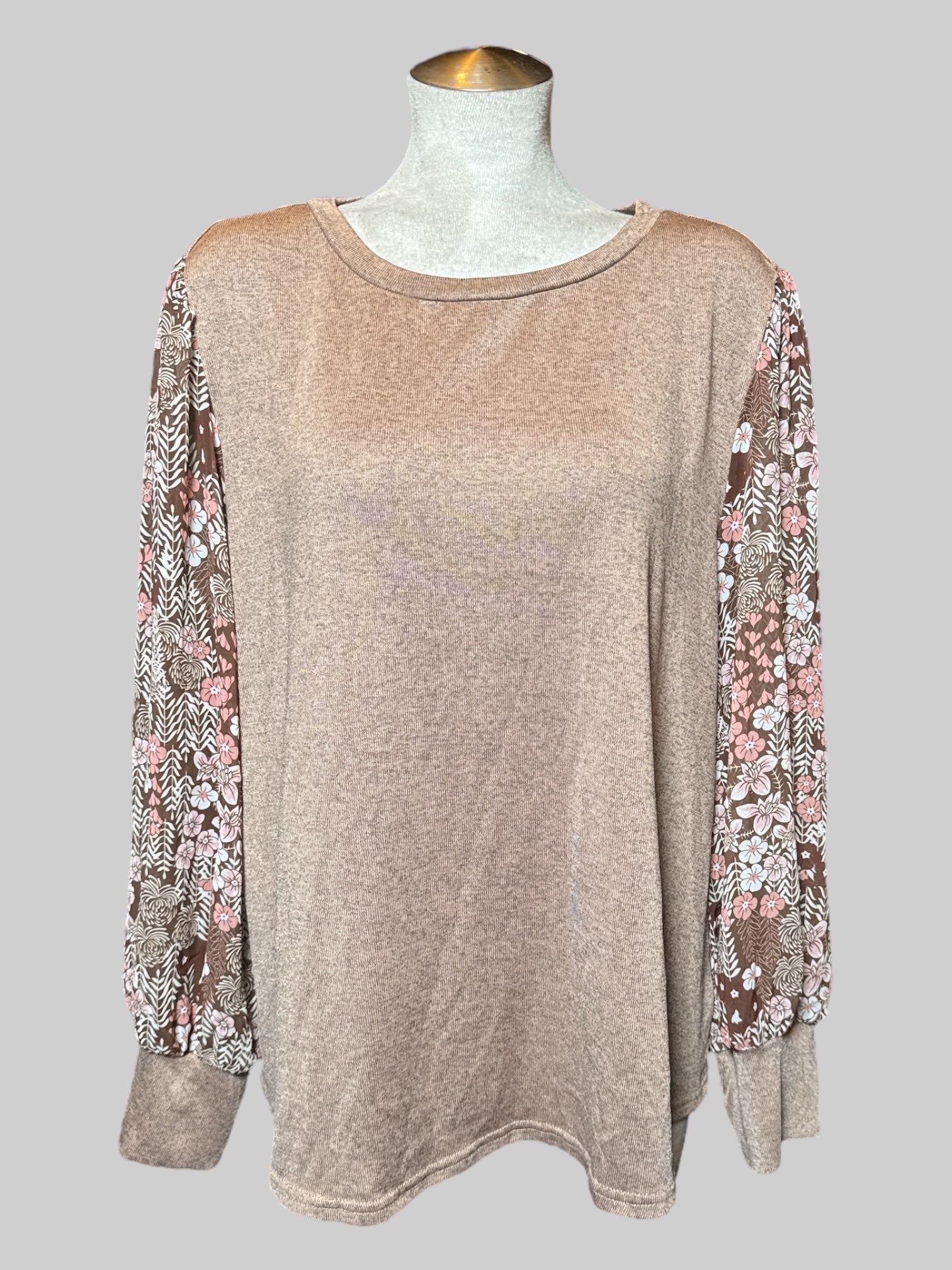 5X heathered brown long sleeve top with sheer brown floral sleeves