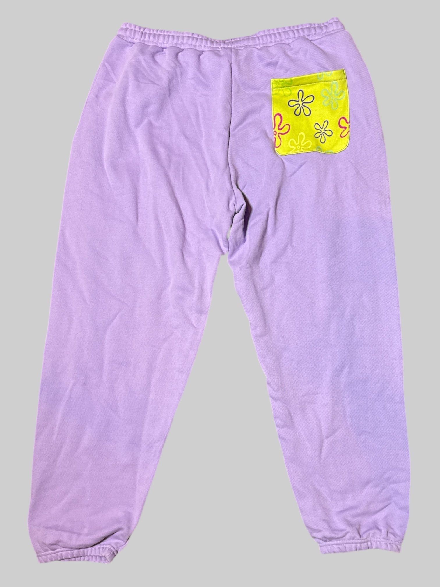 2X purple sweatpants with pockets, and sequin SpongeBob and Patrick