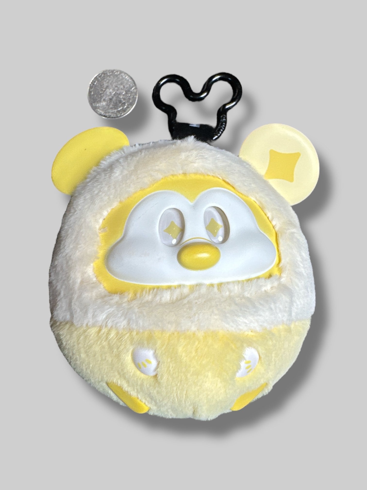 3” yellow Mickey noise keychain