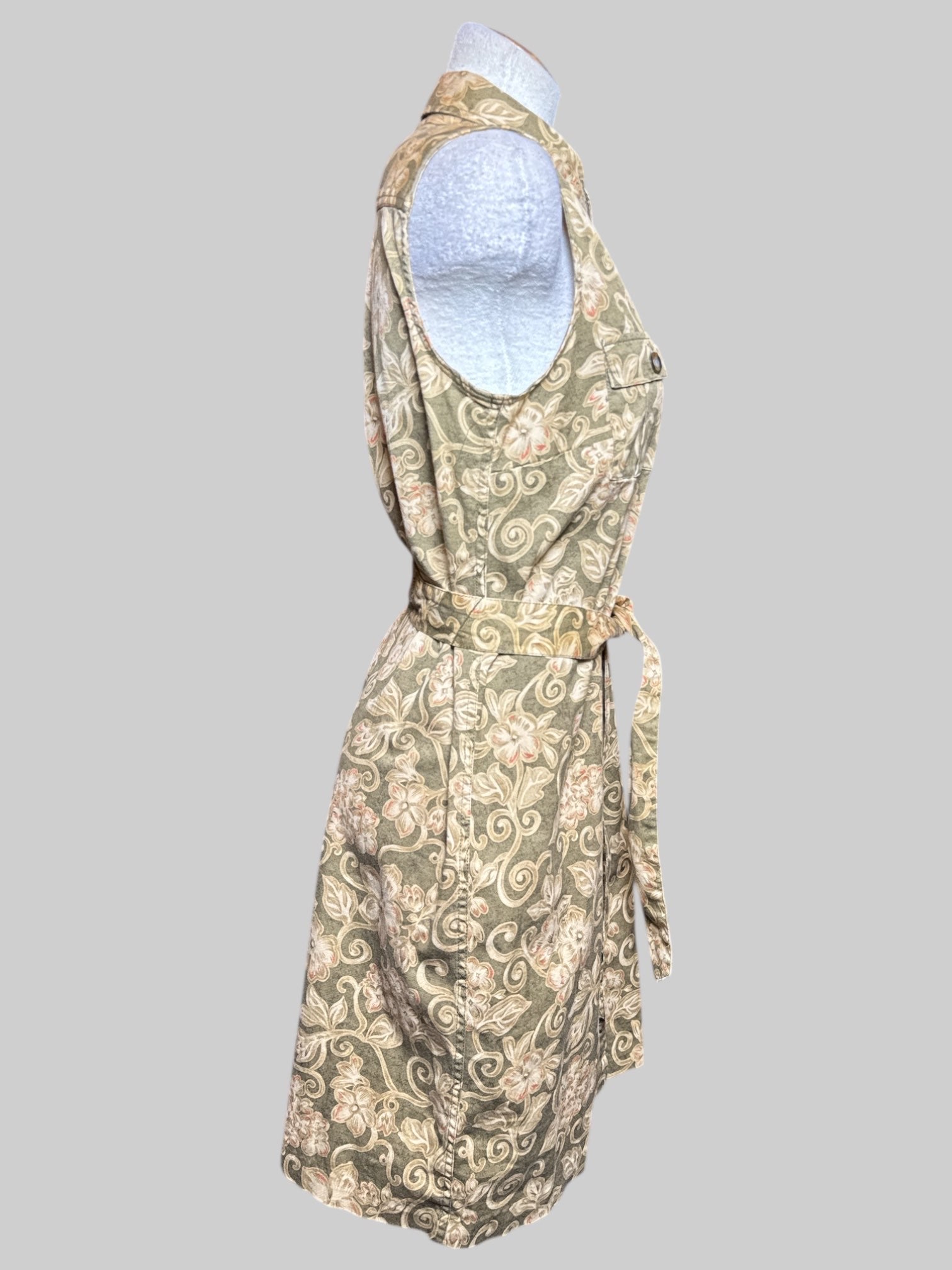 M Charter Club sleeveless button up brownish green dress with light brown and slight red florals and detachable belt
