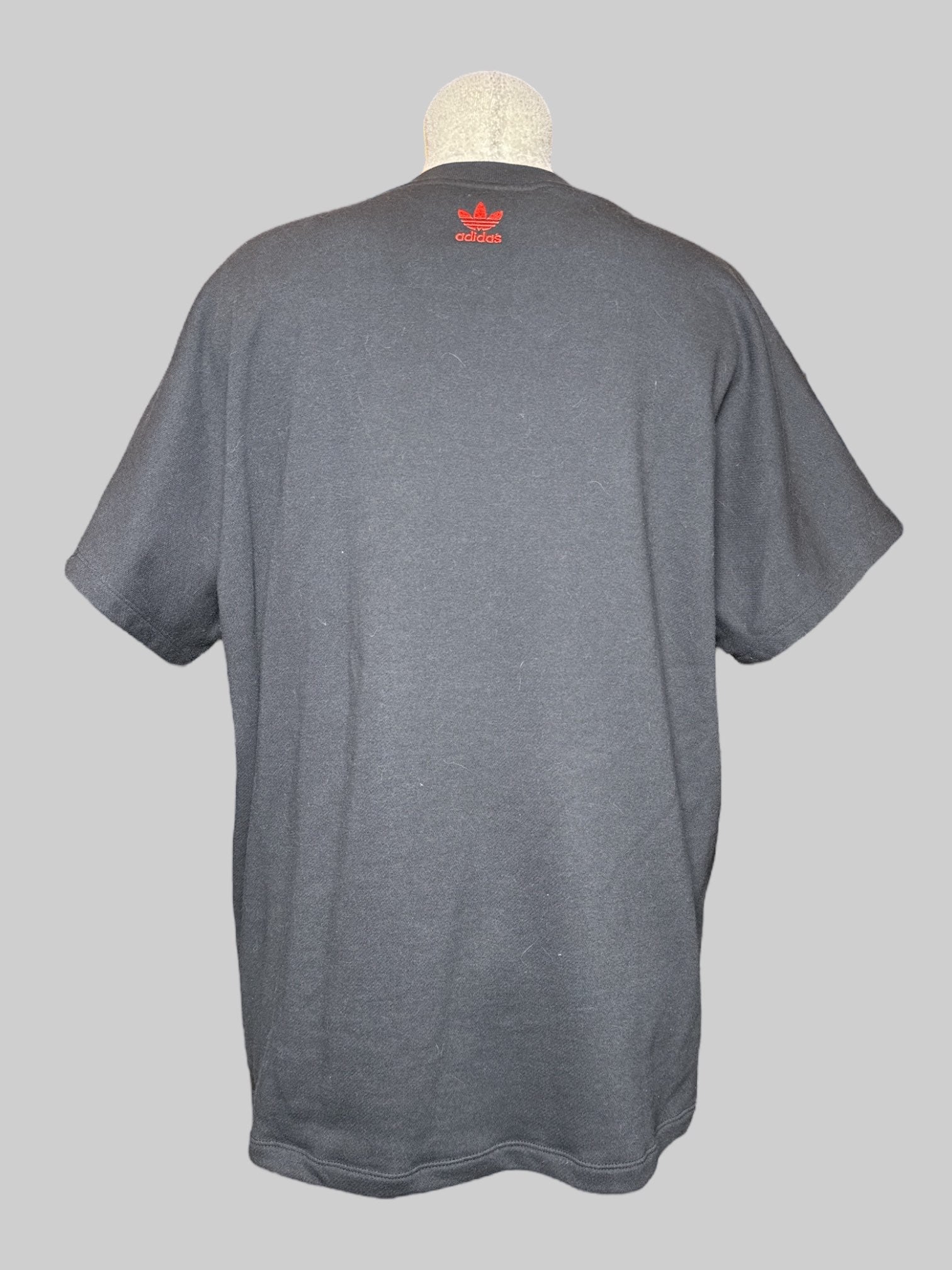 2X Adidas black thick T-shirt with red embroidered logo on back, and graphic on front