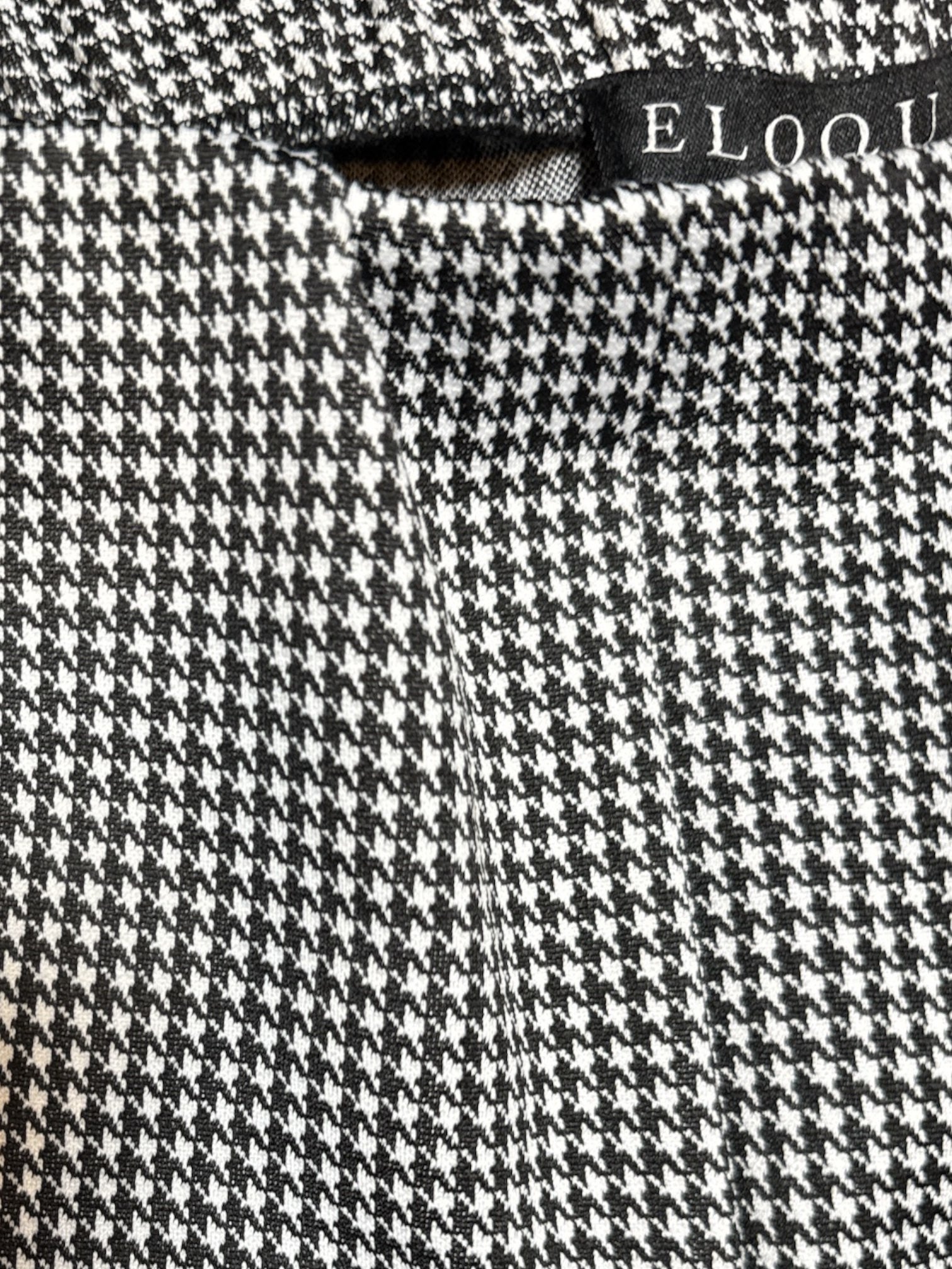 1X Eloquii NWT black and white houndstooth pattern pants with elastic waistband