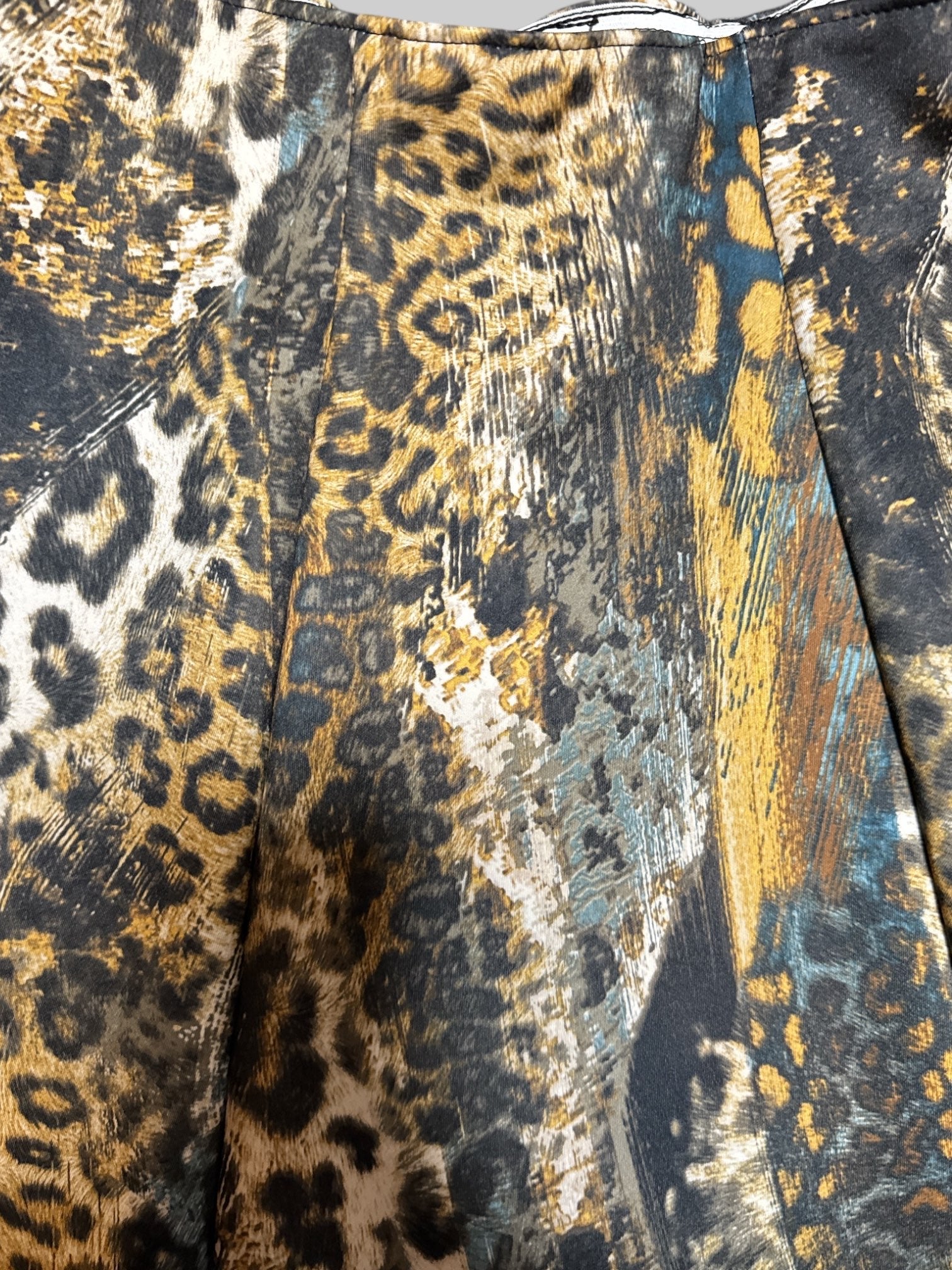 0X multicolor animal print short pleated skirt with elastic waistband