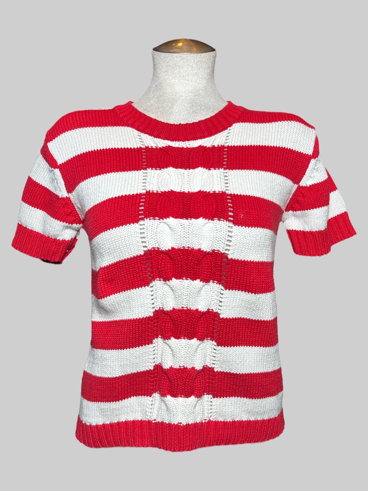 M Liz Claiborne red and white striped knit short sleeve sweater