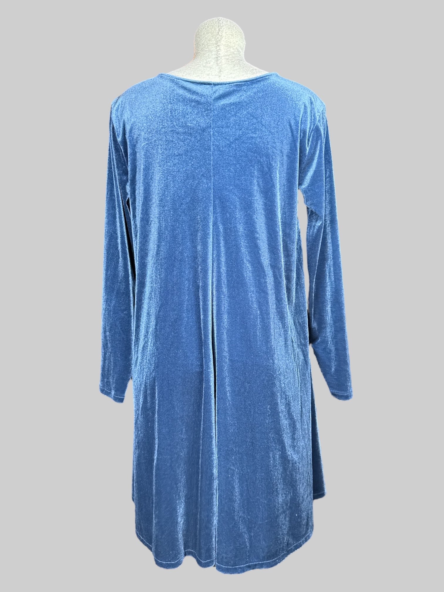 L Old Navy blue velvet  long sleeve shift dress