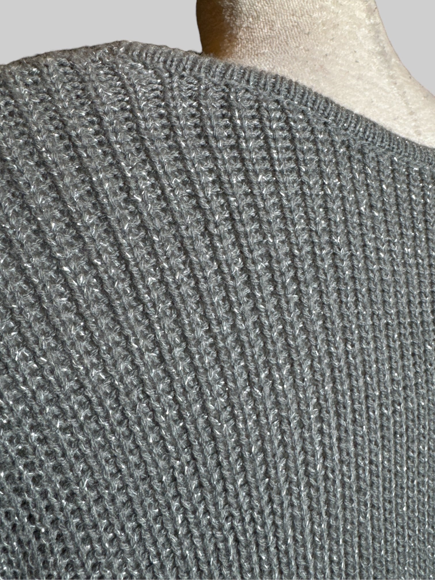 1X Faded Glory gray knit sweater with silver metallic