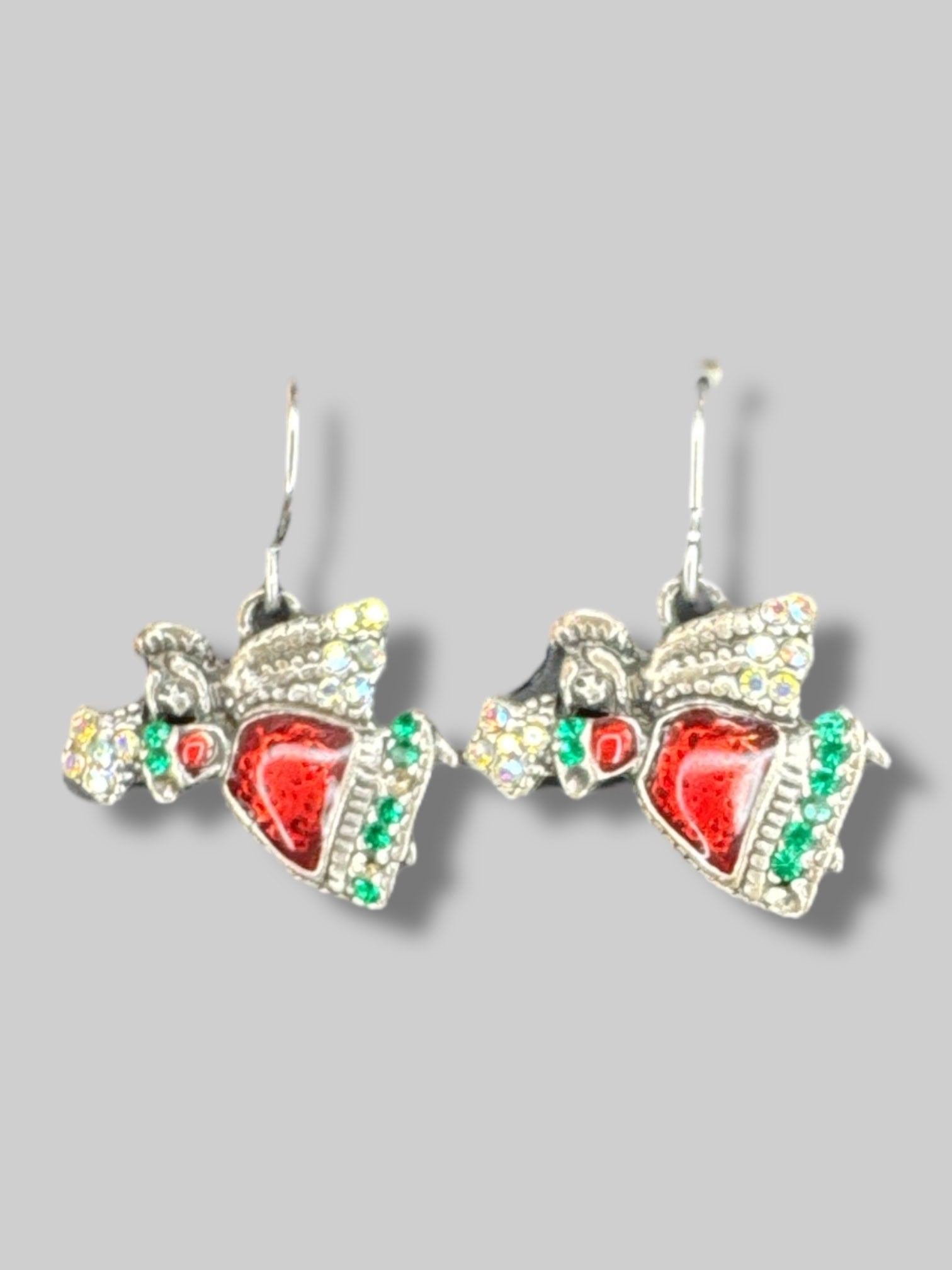 Precious angel earrings