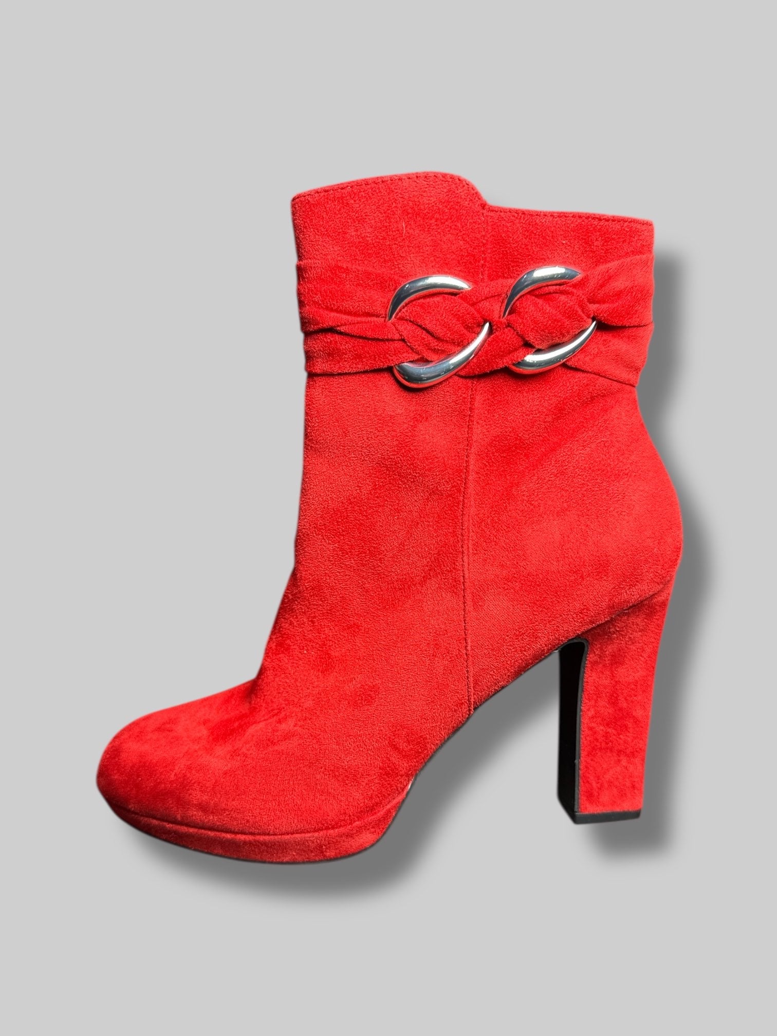 Size 9M Impo red suede-like gelled boots with zippers on sides and decorative metal details