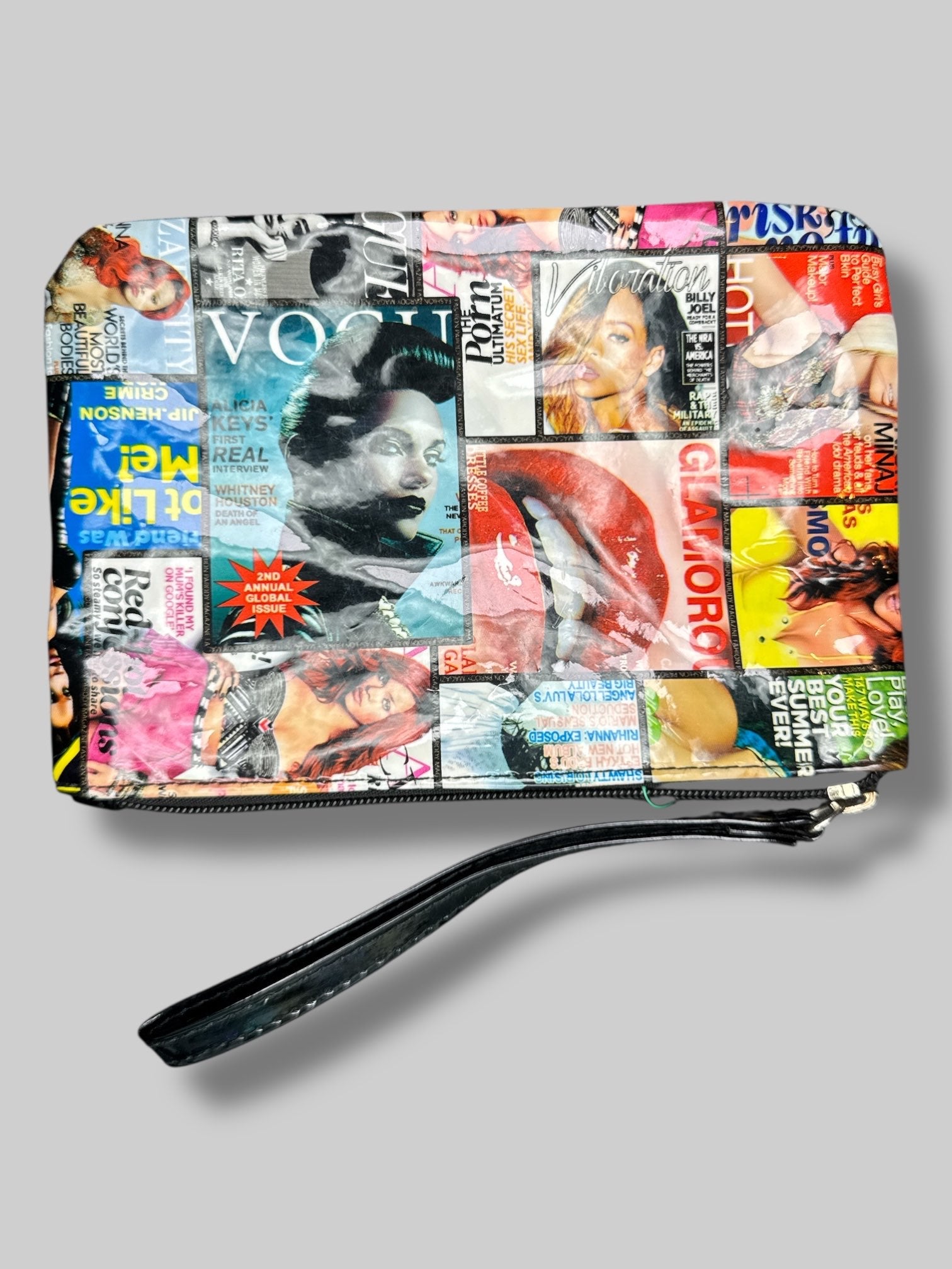7” by 5” magazine cover pouch