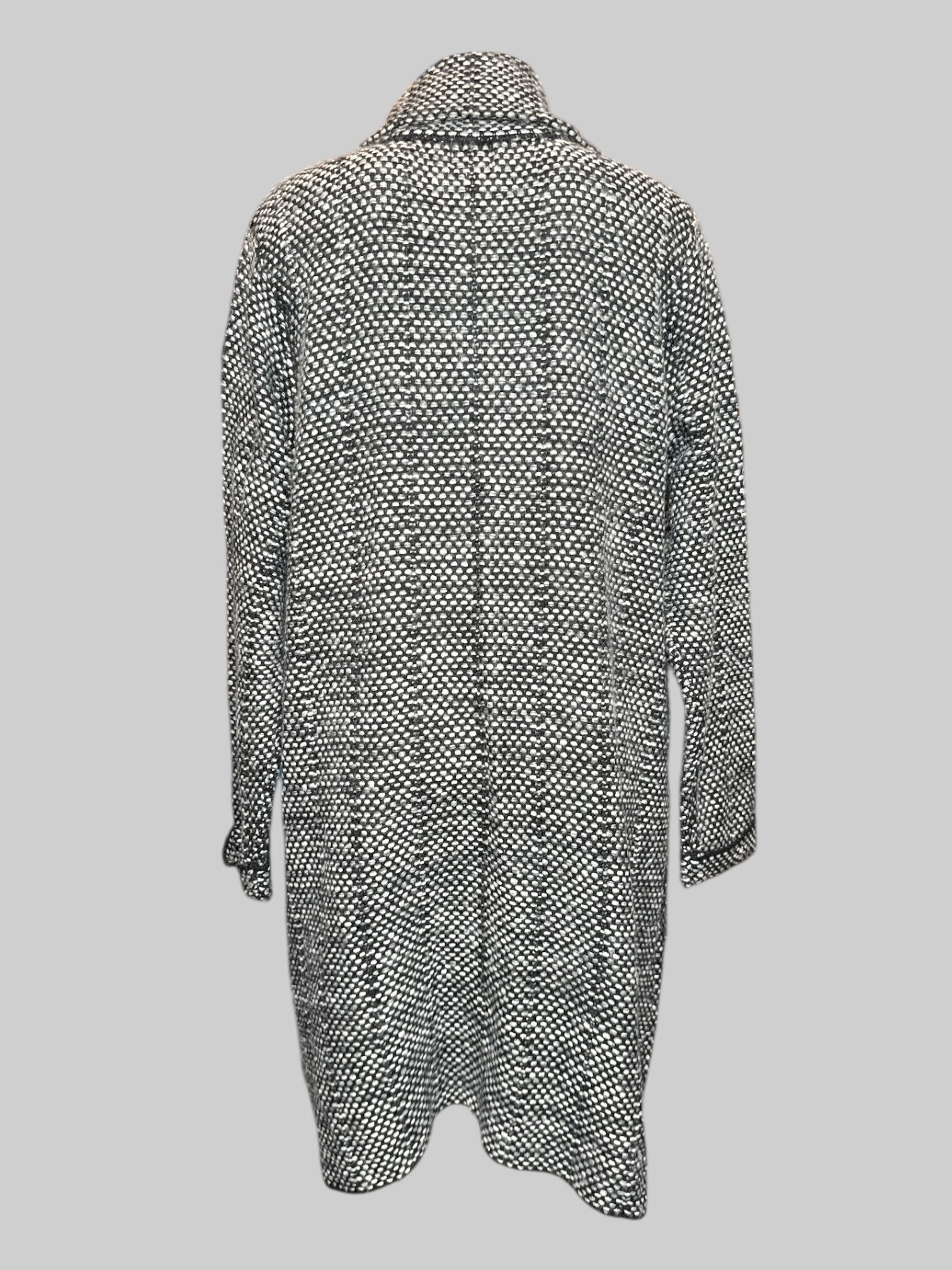 0X Simply Emma Sears NWT black and grey knit blazer sweater with pockets, one button, and metallic thread throughout