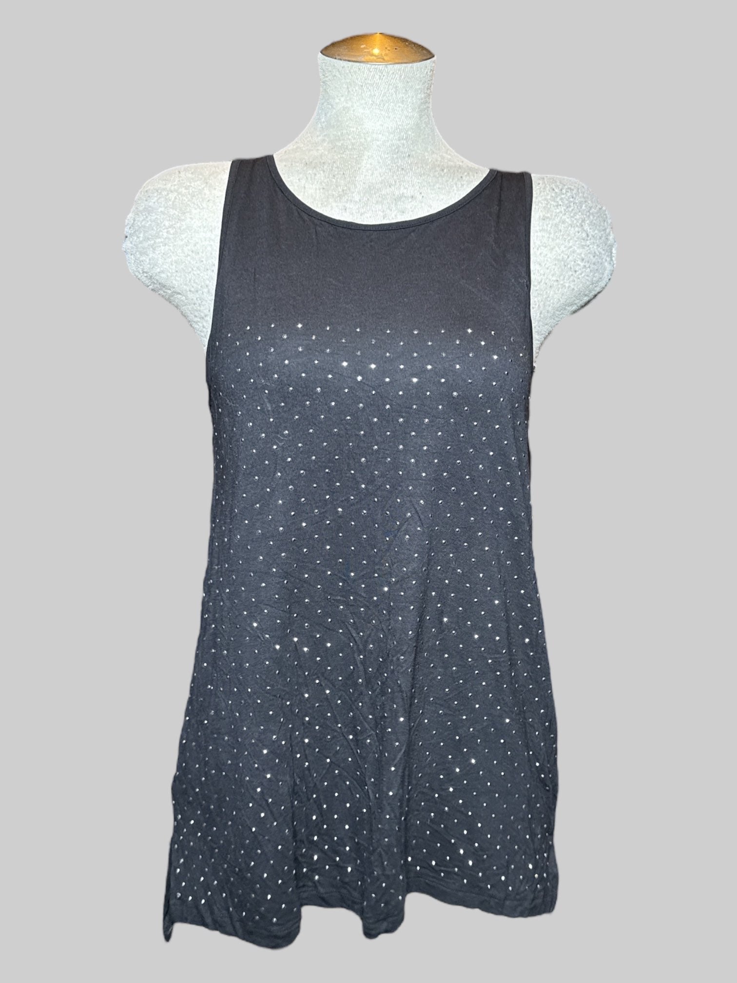 0X Old Navy black sleeveless top with silver bedazzling on front