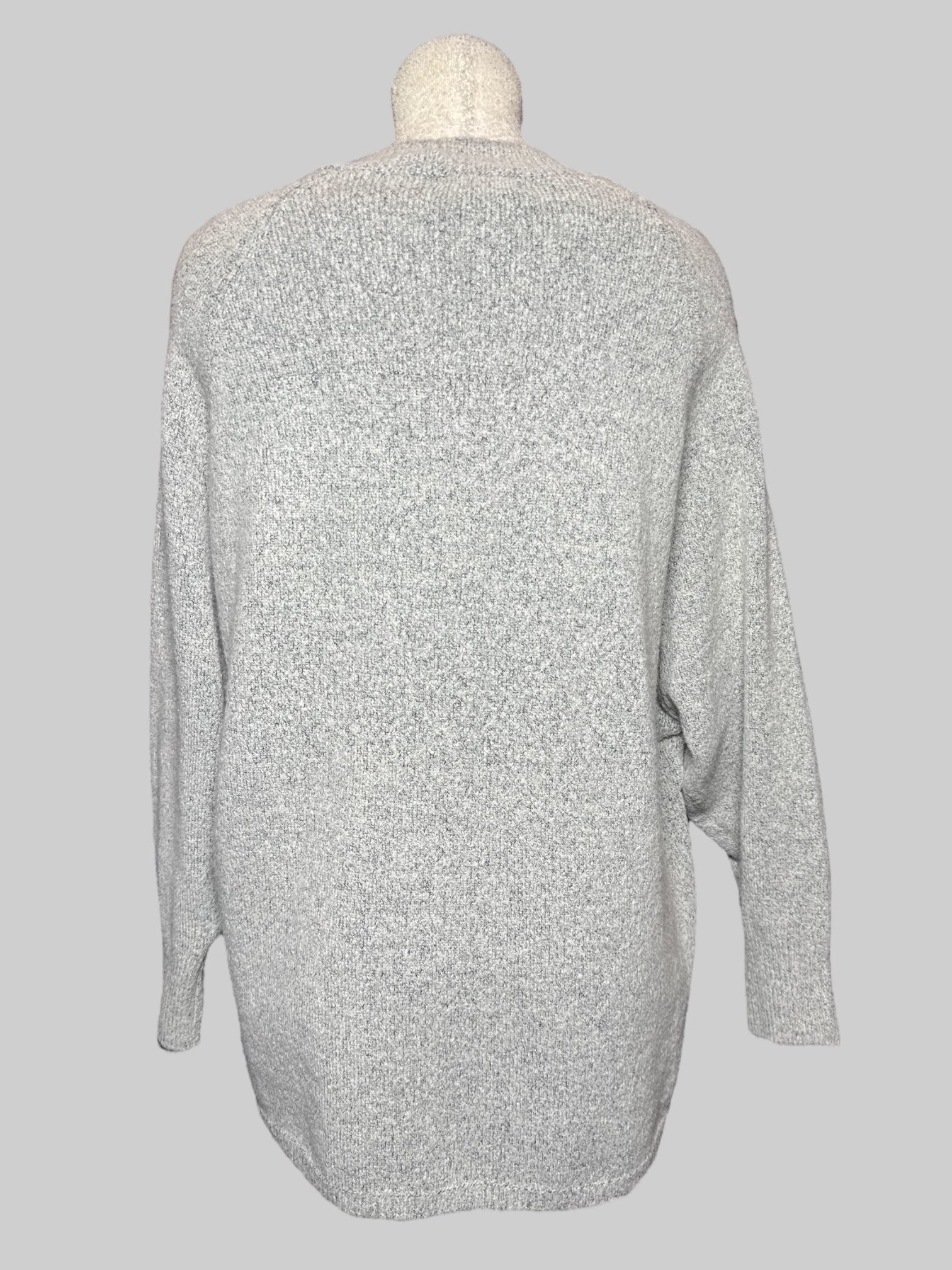 2X Aqua Blues heathered gray soft sweater with teddy bear graphic