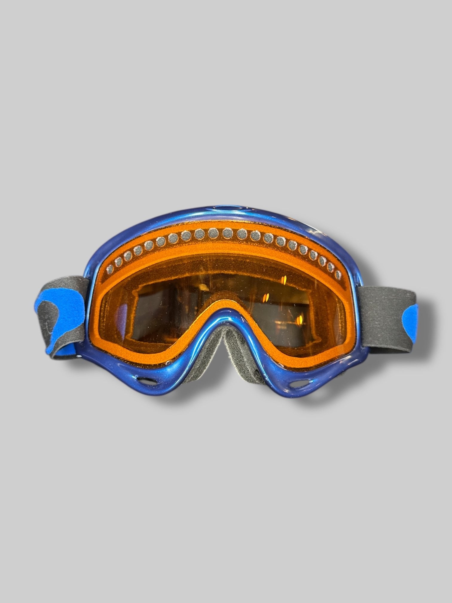 6.5” long designer Oakley Inc ski goggles