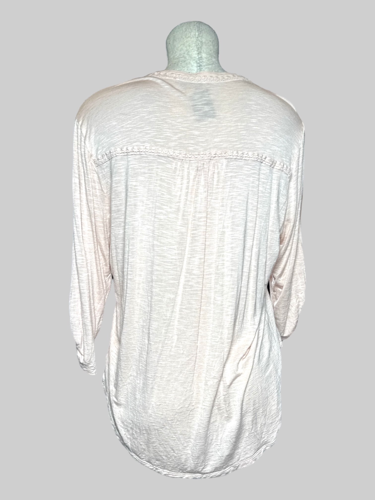 2X Democracy light pink blouse with quarter buttons and beautiful embroidery