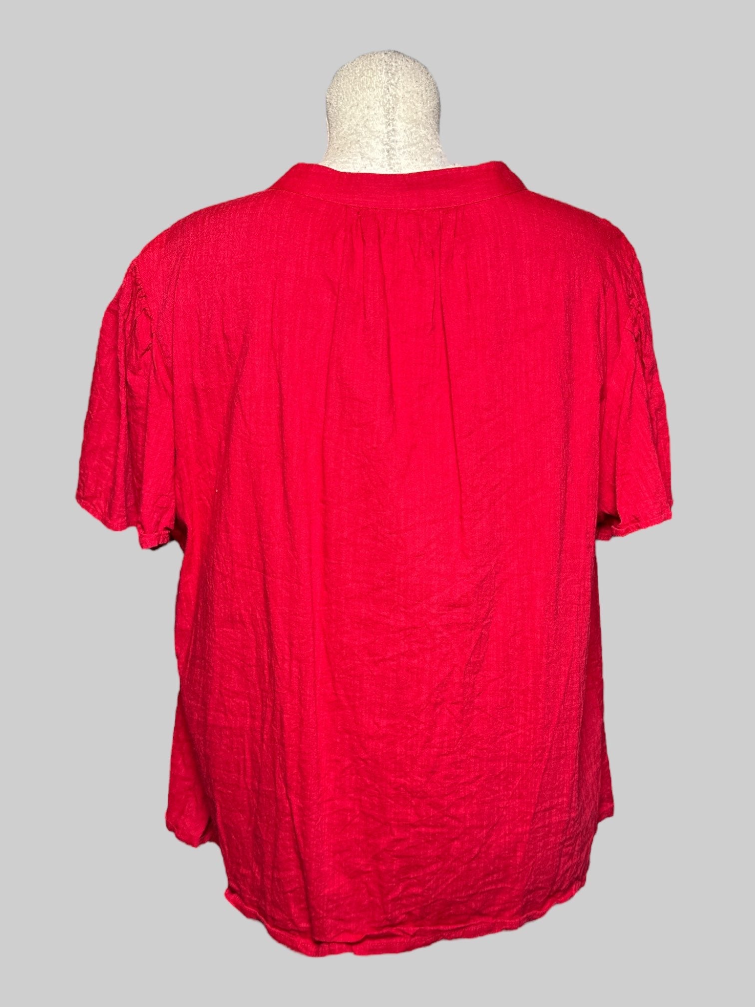 2X Knox Rose red short sleeve top with lattice cut out shoulders and drawstring with Pom poms