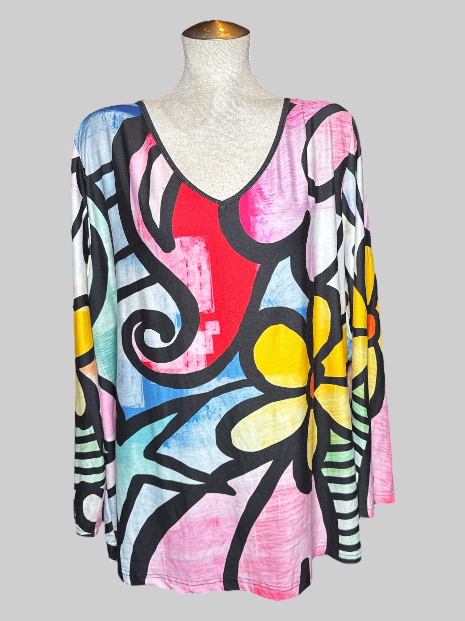 5X Sakurafina multicolor long sleeve shirt with geometric and flower pattern