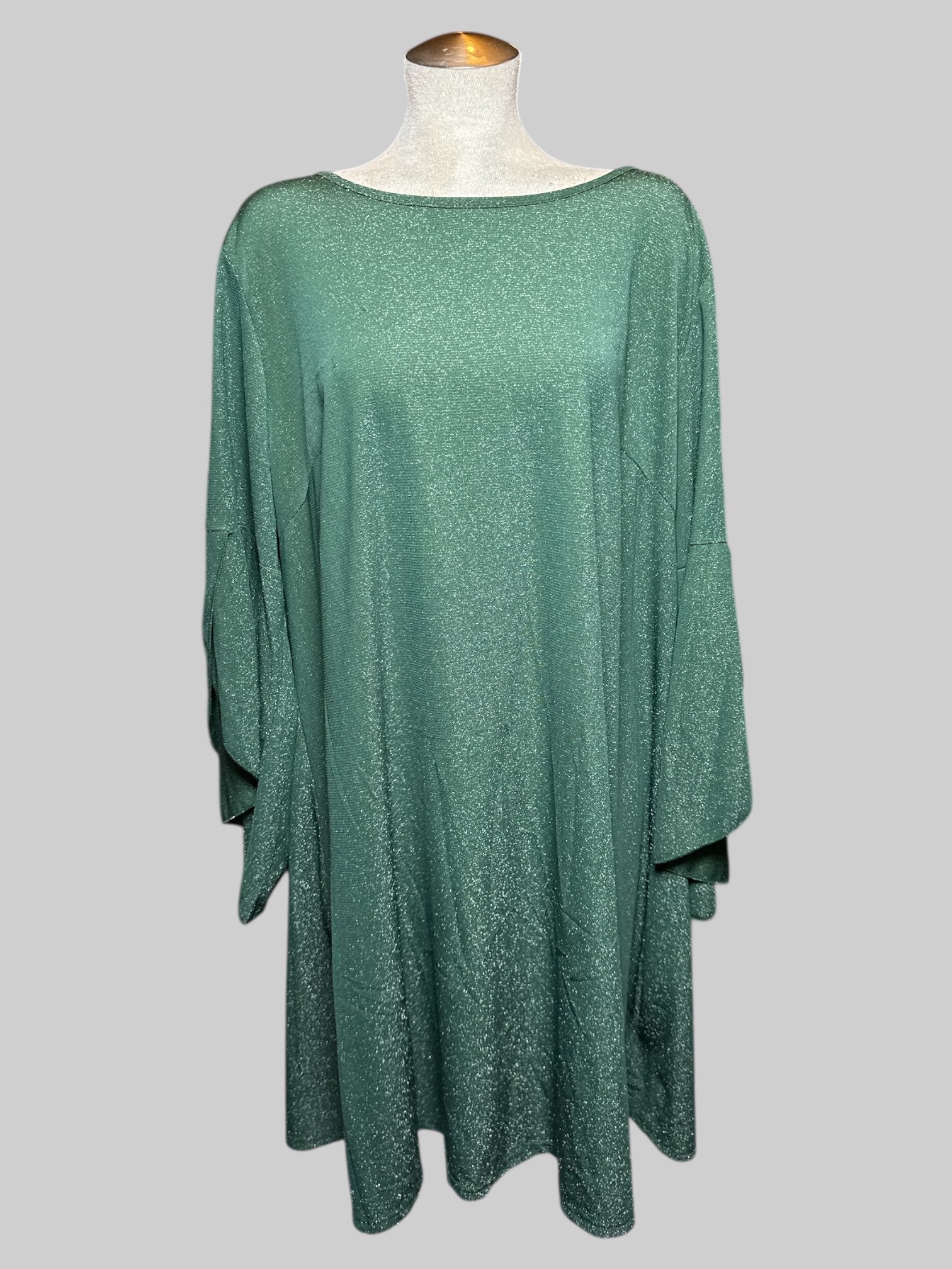6X Earo green and silver metallic dress with bell sleeves