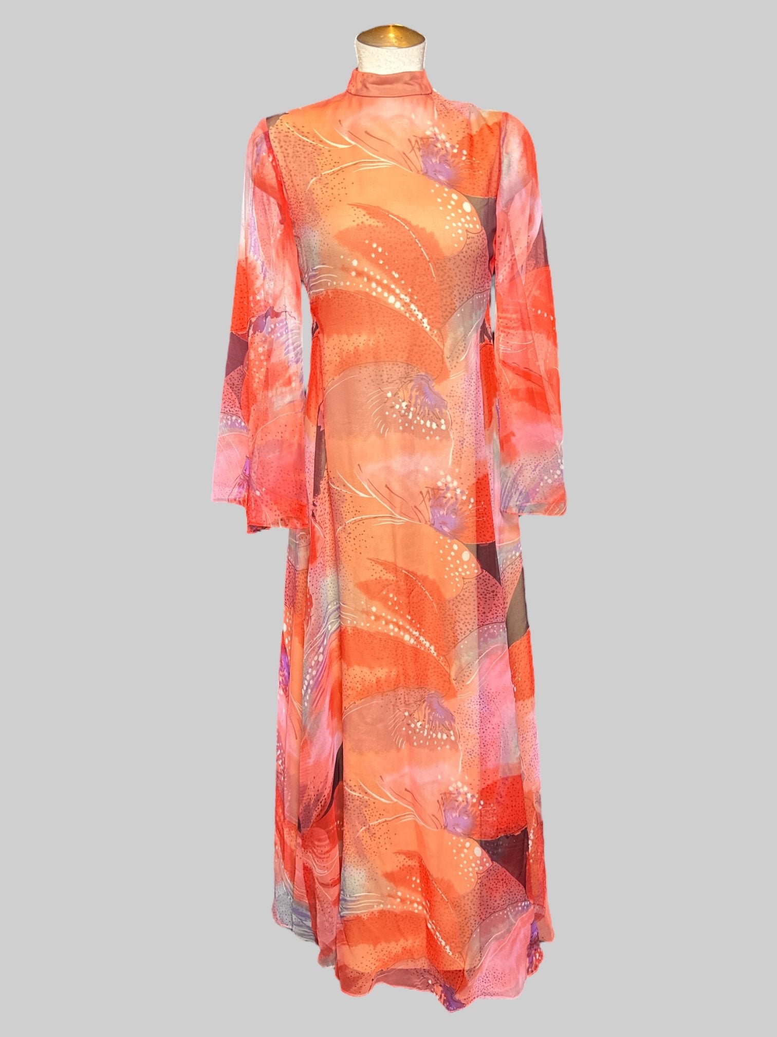 S Felix Arbeo for Adventura div. Of Carrie Couture vintage beautiful multicolor maxi dress with floral motifs