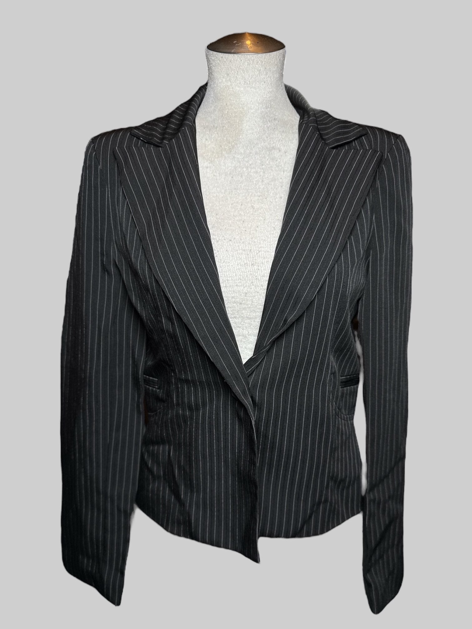 M Rampage vintage black and white pinstriped blazer