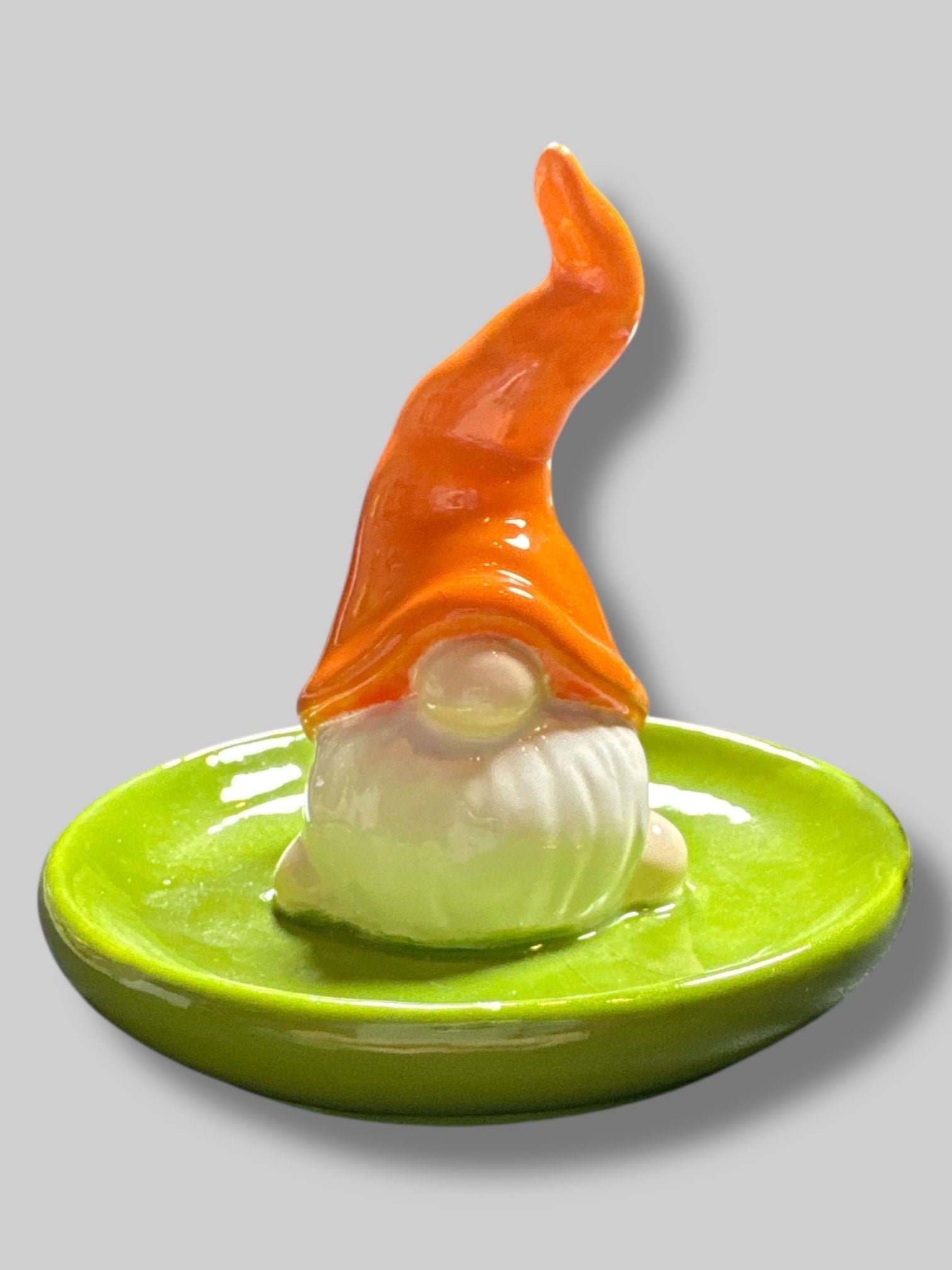 4’ Green, white, and orange gnome ring holder