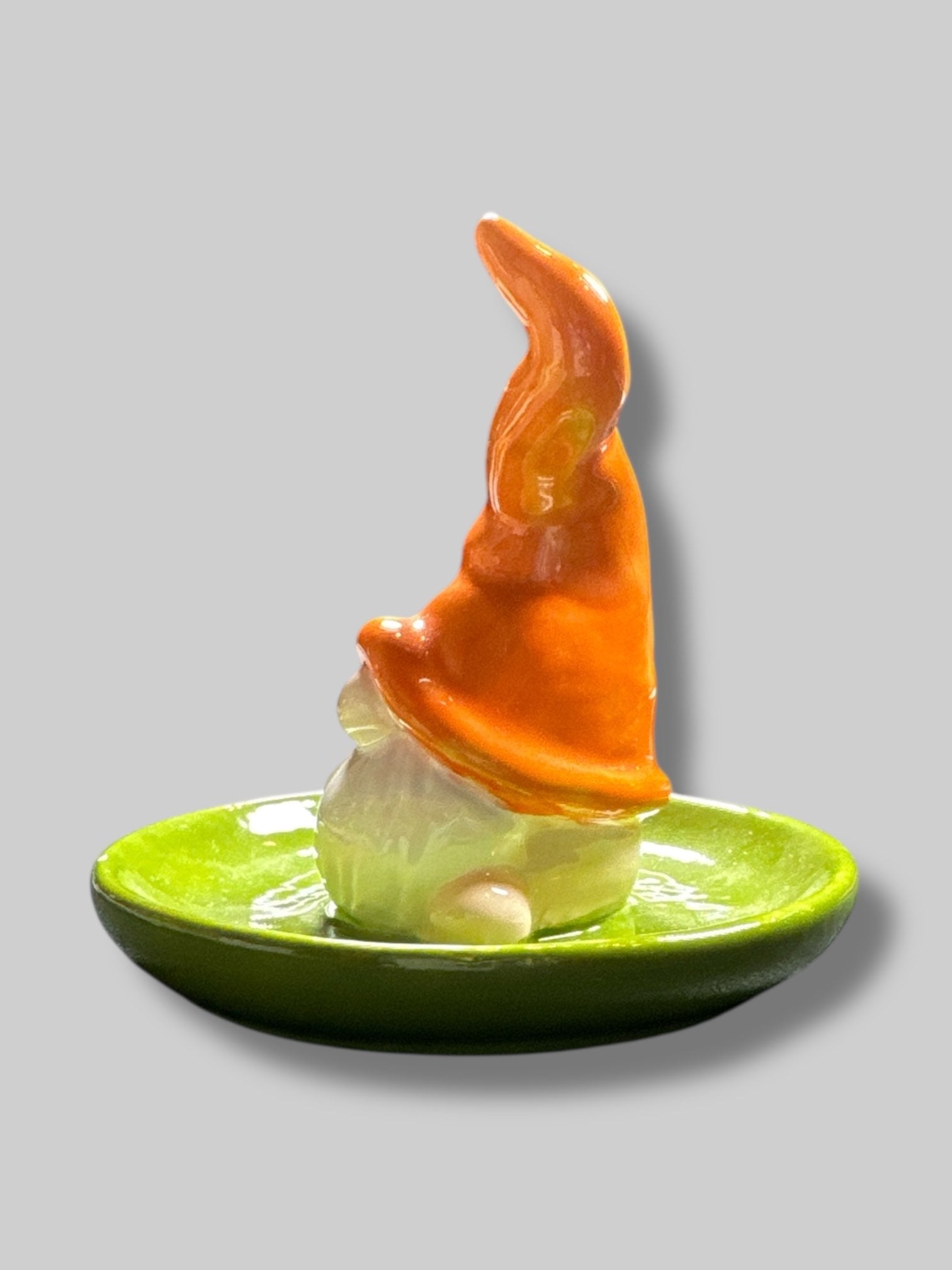 4’ Green, white, and orange gnome ring holder