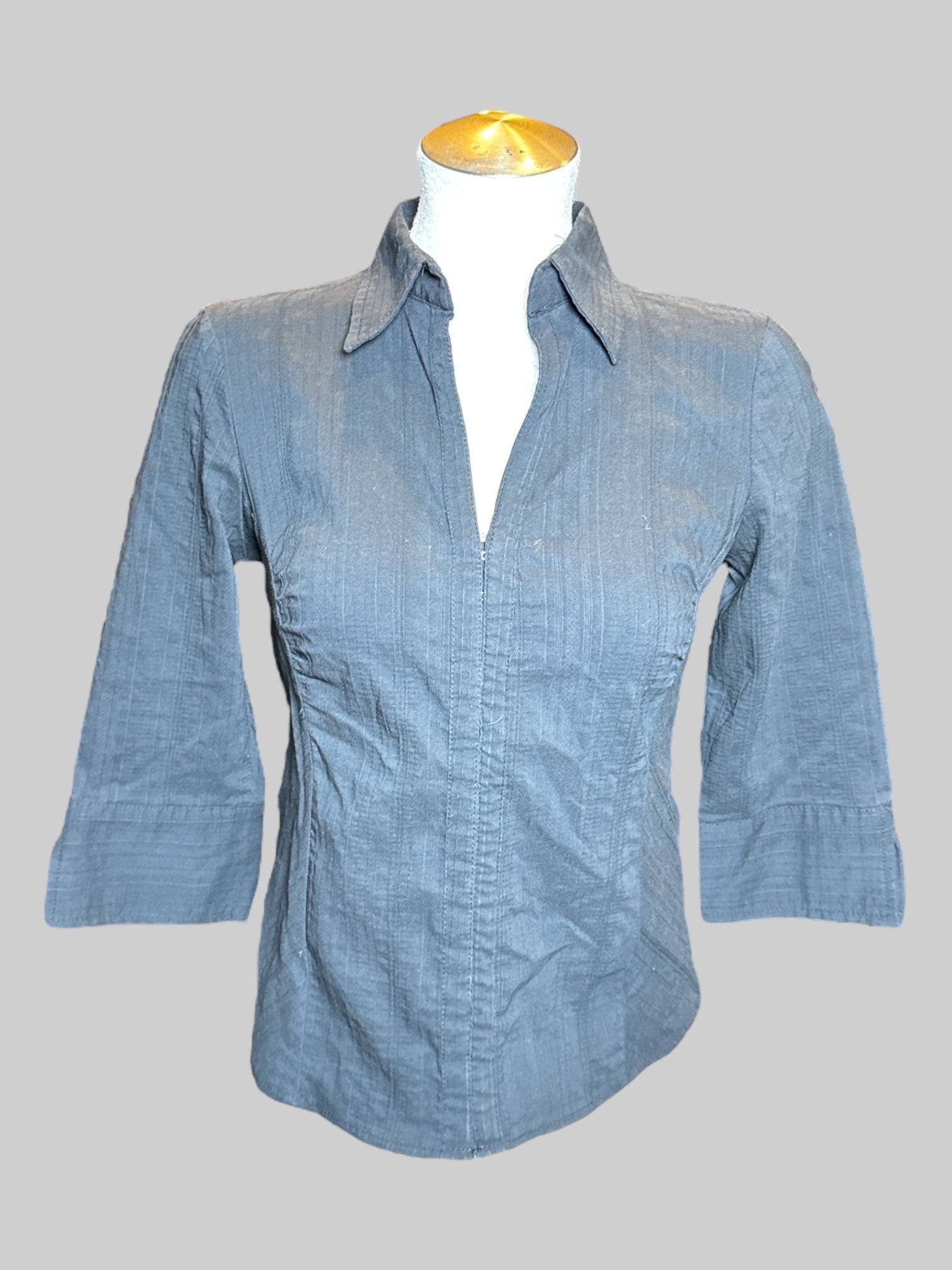 M H&M black half sleeve top with clasp closures, and collar