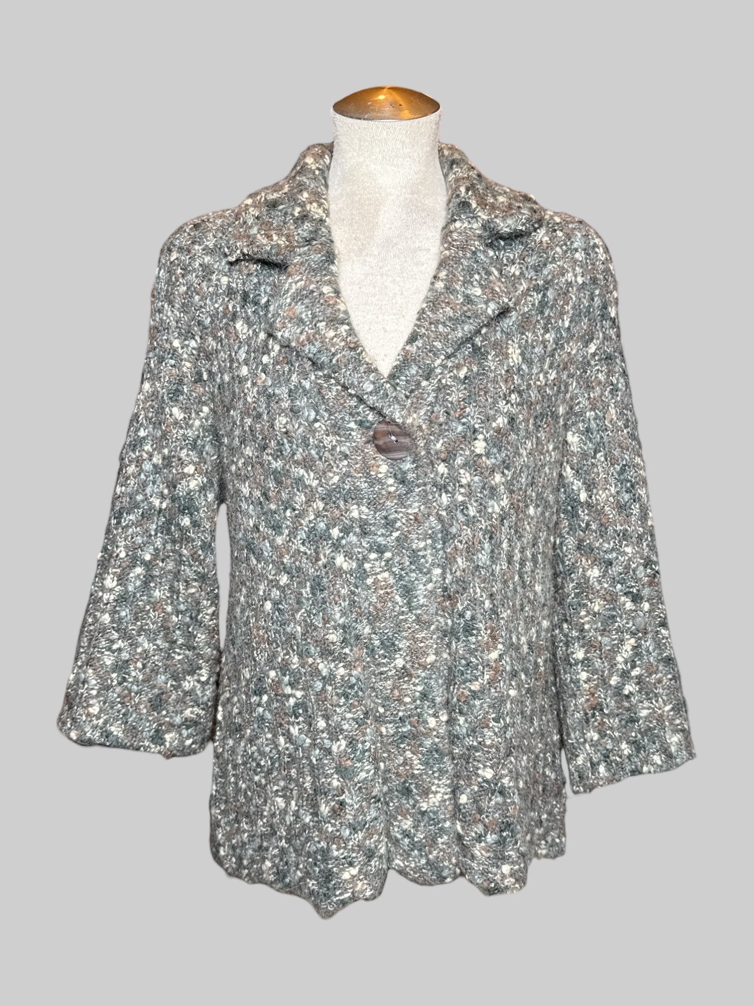 1X Carole Little vintage multicolor knit sweater with one button, and collar